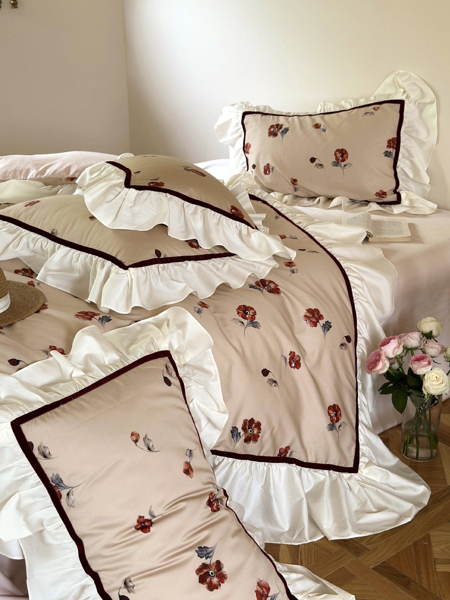 - Ever Lasting - Rosé Floral Ruffle Bedding Set / Pink - Bedding Set - Ever Lasting