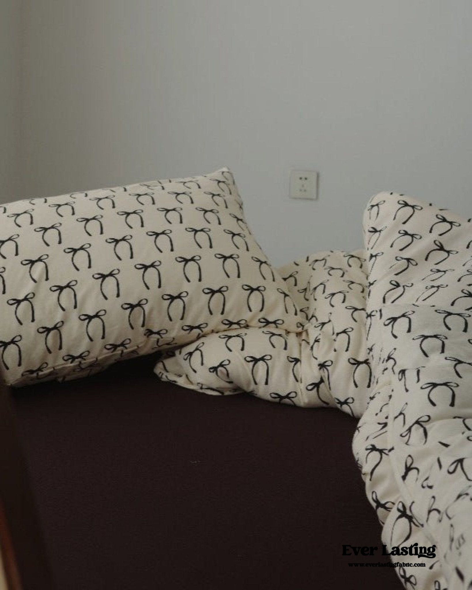 Rosemary Vintage Brown Bow Bedding Set - Ever Lasting