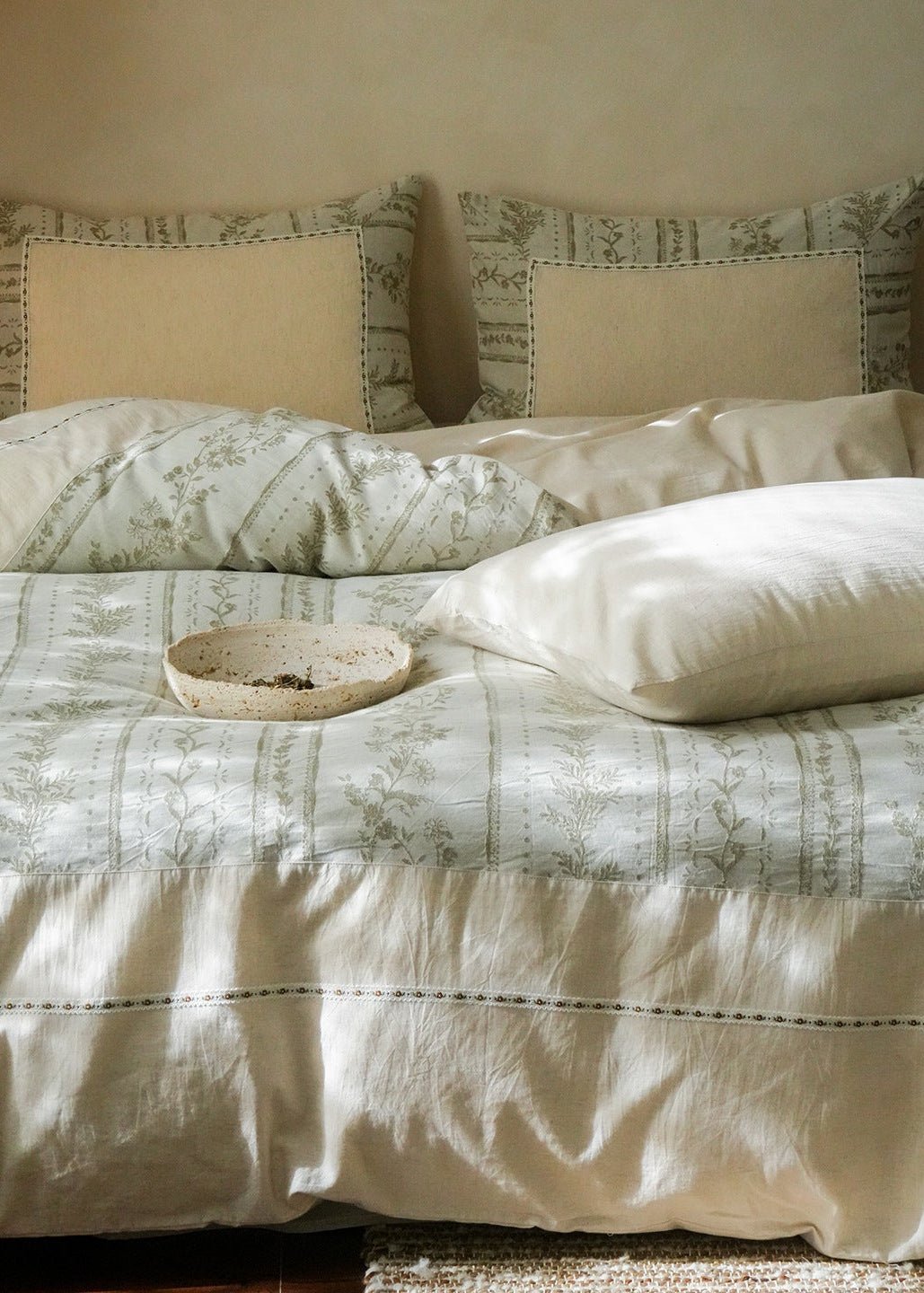 - Ever Lasting - Rosette Jacquard Floral Bedding Bundle - Bedding Bundle - Ever Lasting