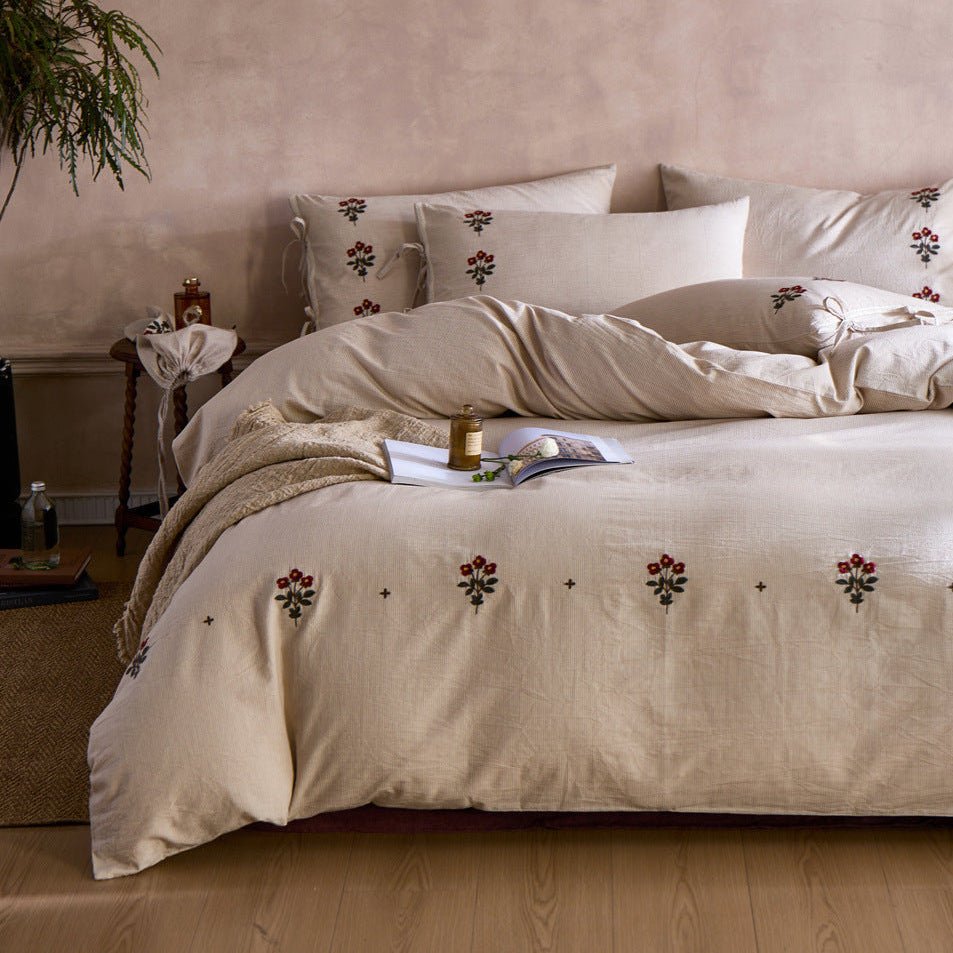 - Ever Lasting - Rowan Jacquard Striped Floral Bedding Bundle - Bedding Set - Ever Lasting