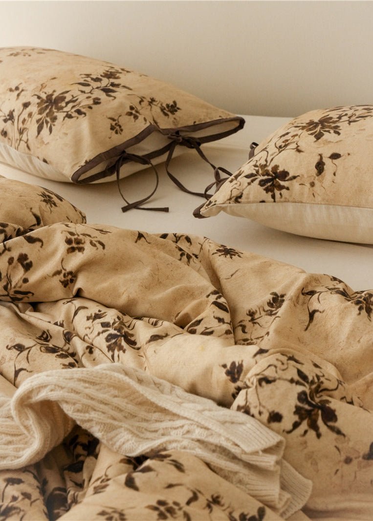 - Ever Lasting - Rowena Floral Bedding Set / Beige - Bedding Set - Ever Lasting
