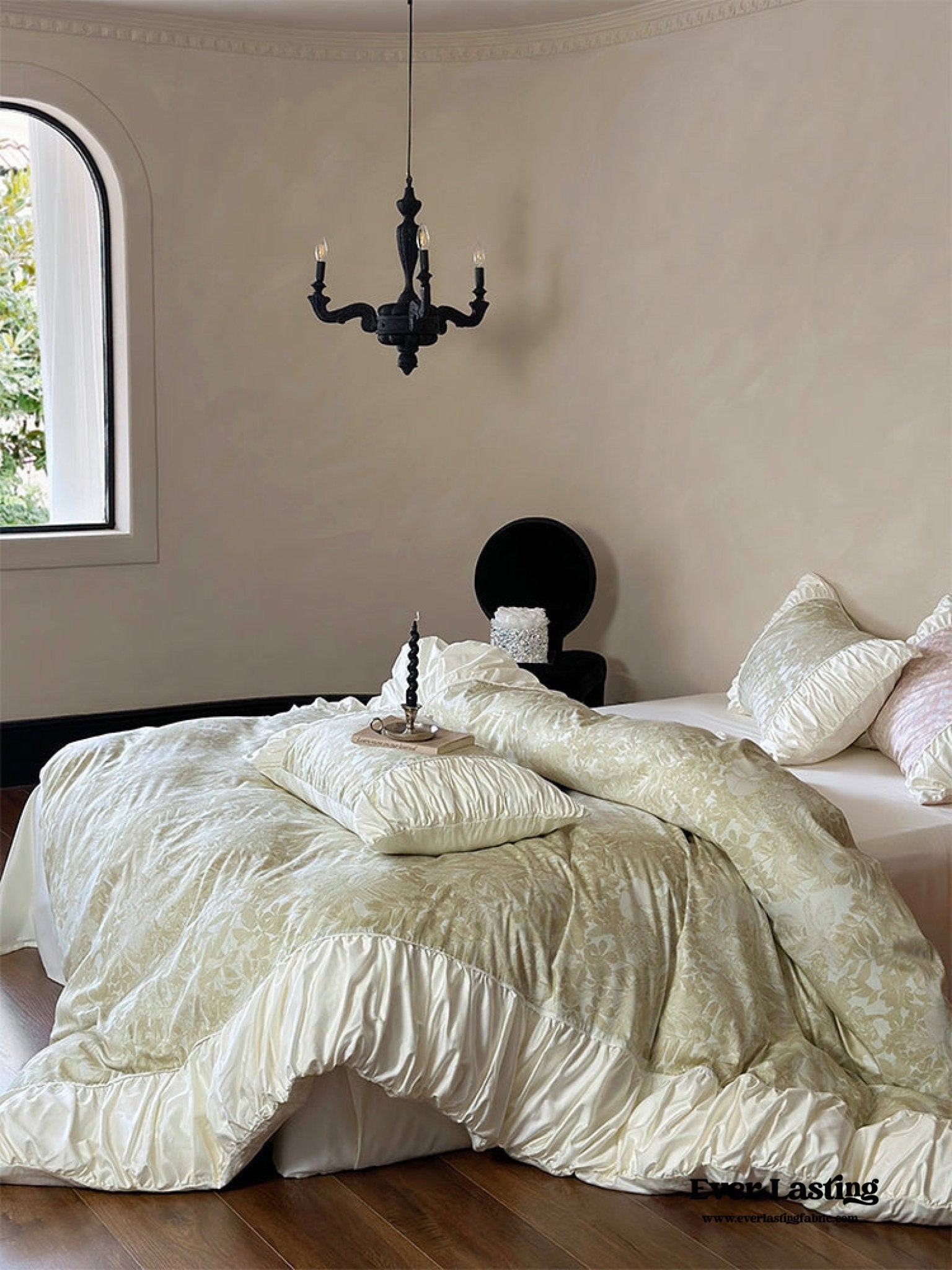 Royal Floral Ruffle Bedding Set / Green - Ever Lasting