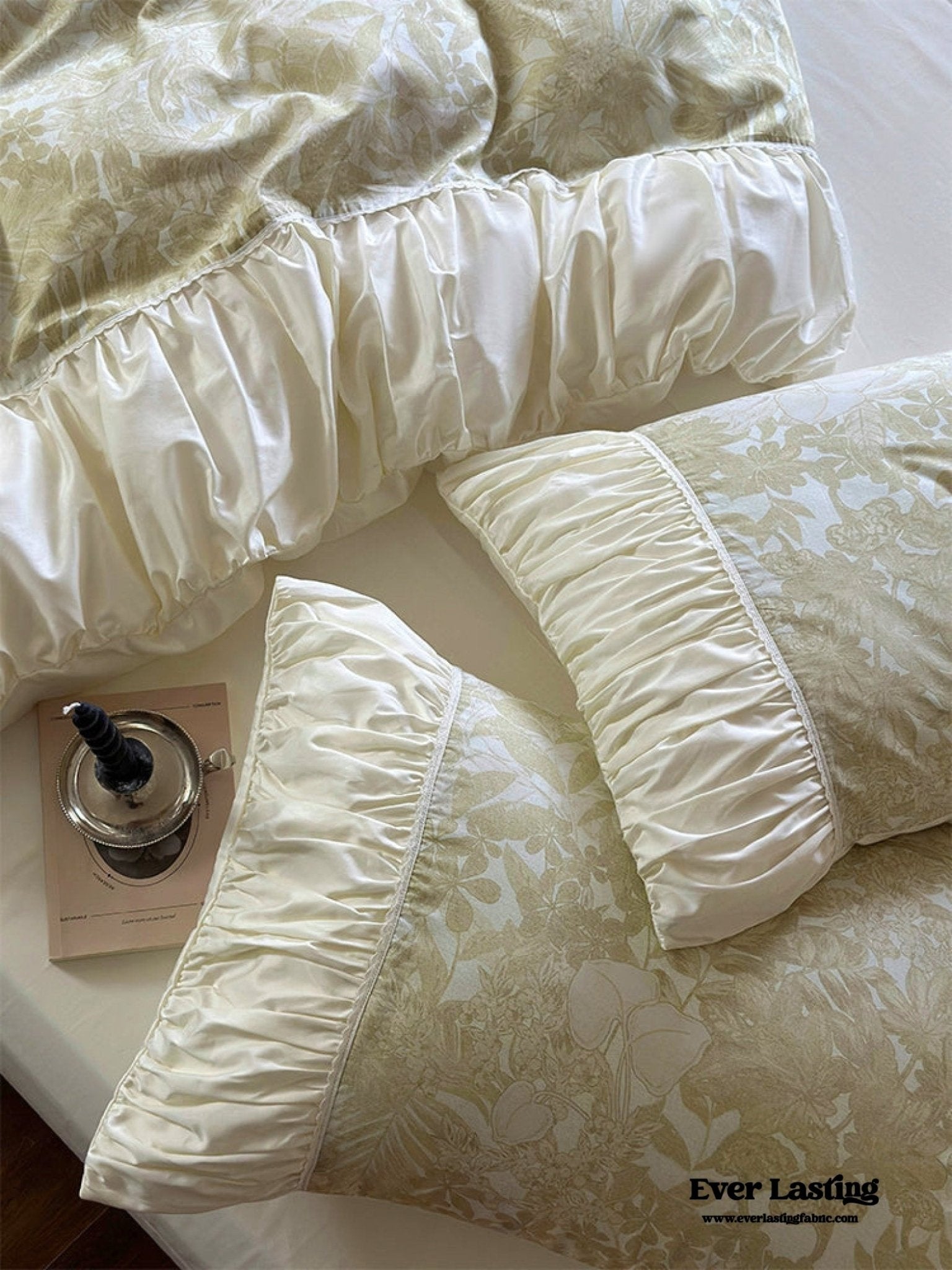 Royal Floral Ruffle Bedding Set / Pink - Ever Lasting