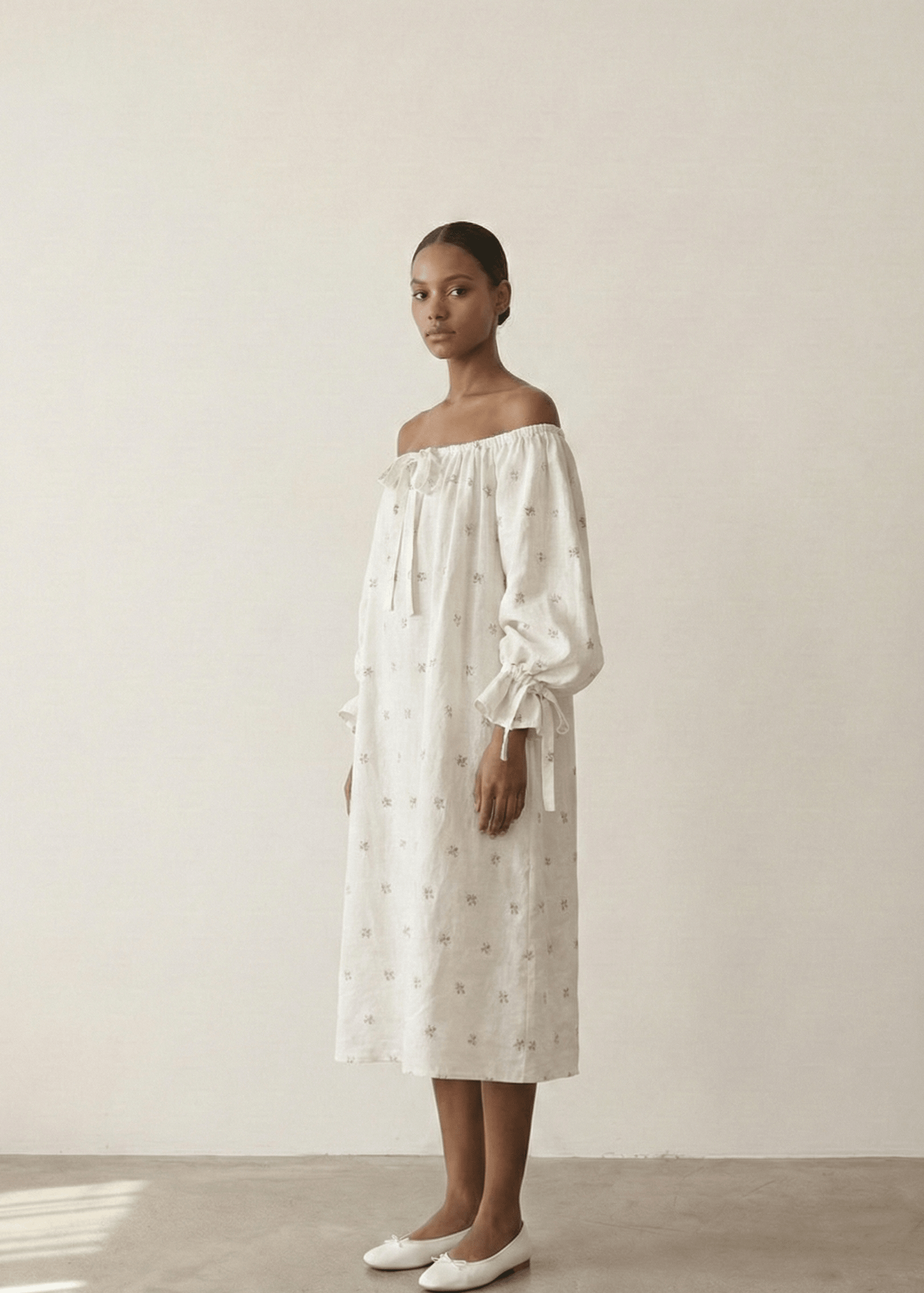 - Ever Lasting - Rumi Floral Long - Sleeve Pajama Set / Beige - Pajamas - Ever Lasting
