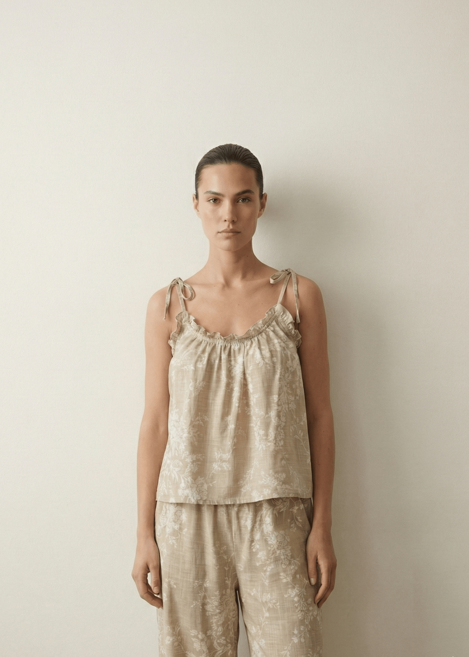 - Ever Lasting - Sabine Sleeveless & Long - Pant Floral Pajama Set / Blue - Pajamas - Ever Lasting