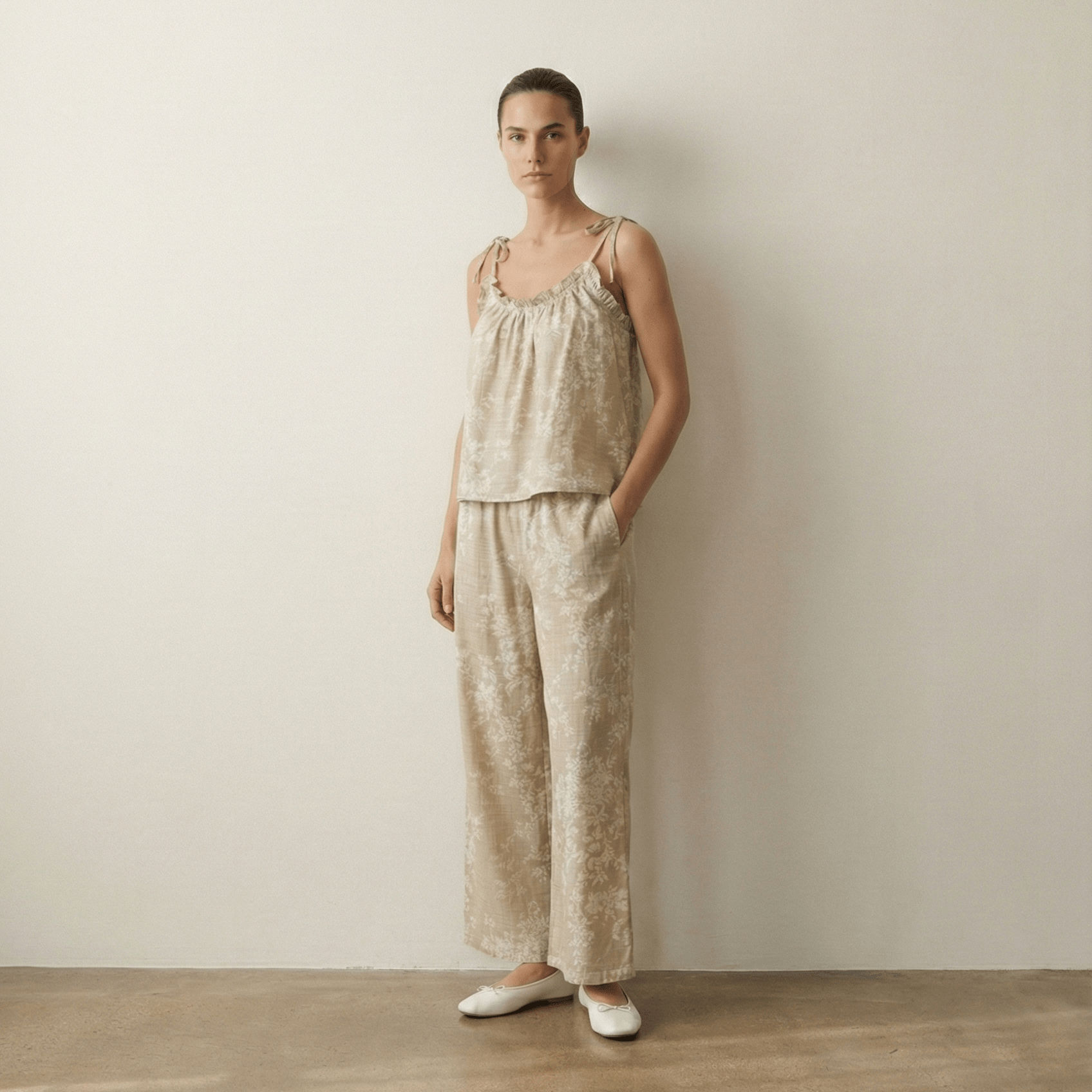 - Ever Lasting - Sabine Sleeveless & Long - Pant Floral Pajama Set / Blue - Pajamas - Ever Lasting