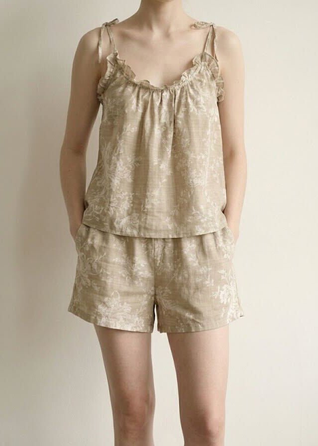 - Ever Lasting - Sabine Sleeveless & Shorts Floral Pajama Set / Brown - Pajamas - Ever Lasting