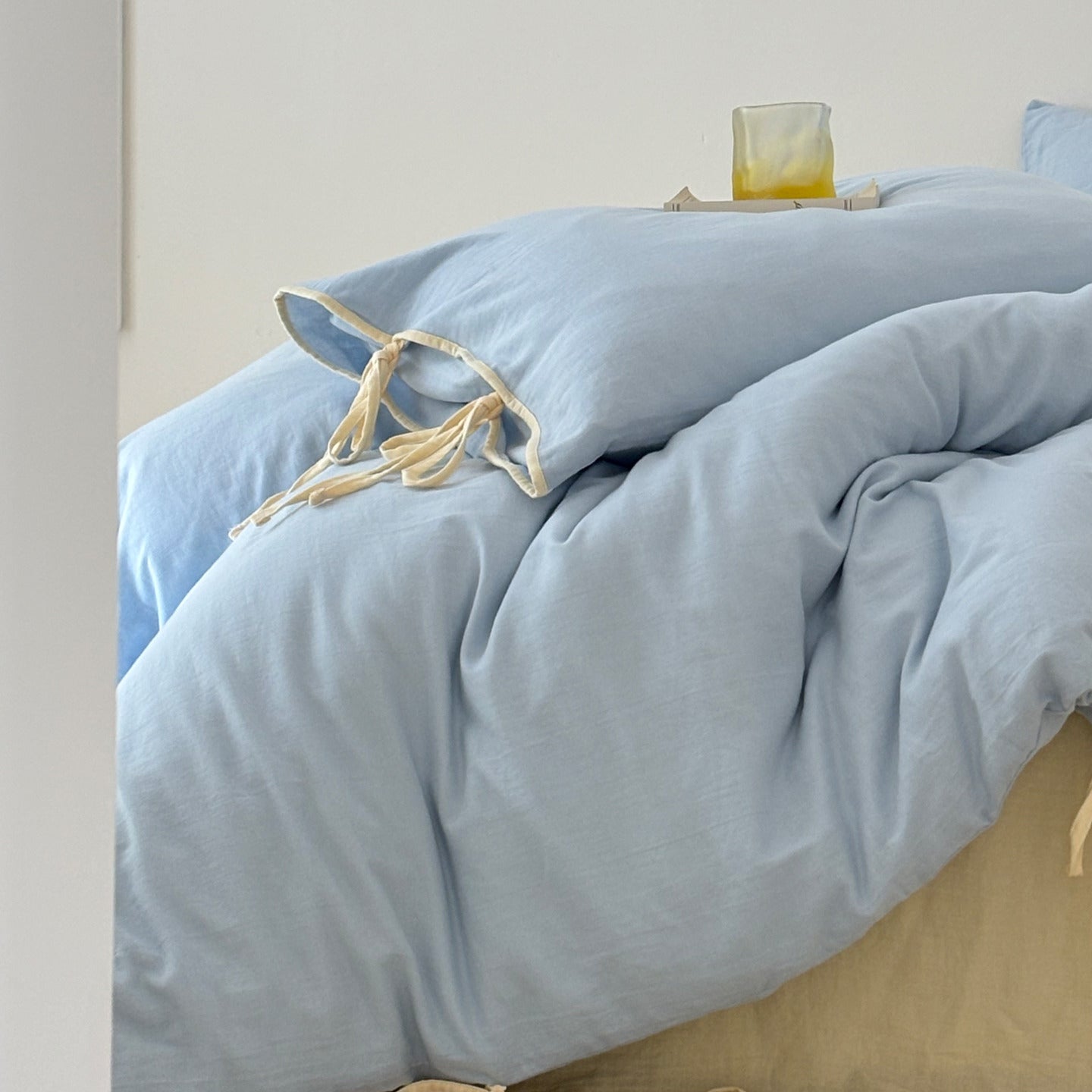 - Ever Lasting - Serena Ribbon Tied Bedding Set / Pink - Bedding Set - Ever Lasting