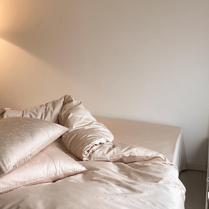 - Ever Lasting - Silky Floral Bedding Set / Snow White - Bedding Set - Ever Lasting