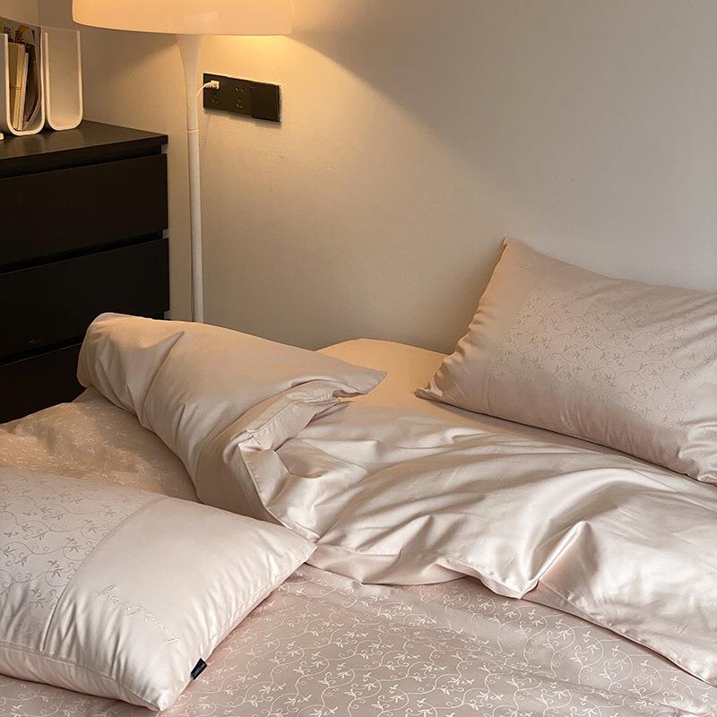 - Ever Lasting - Silky Floral Bedding Set / Snow White - Bedding Set - Ever Lasting