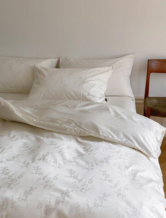 - Ever Lasting - Silky Floral Bedding Set / Snow White - Bedding Set - Ever Lasting