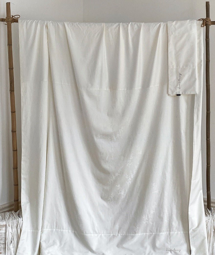 - Ever Lasting - Silky Floral Bedding Set / Snow White - Bedding Set - Ever Lasting