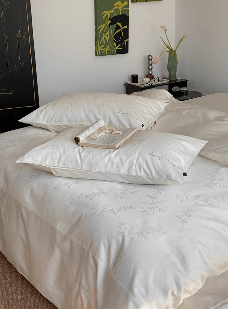 - Ever Lasting - Silky Floral Bedding Set / Snow White - Bedding Set - Ever Lasting