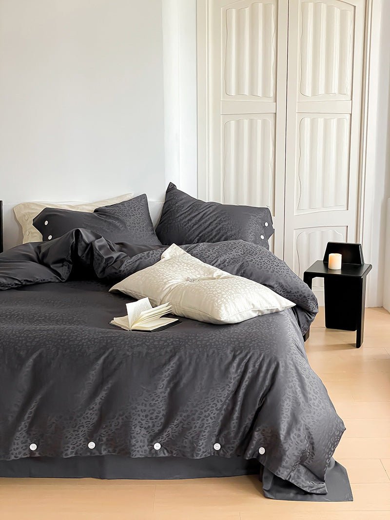 - Ever Lasting - Silky Leopard Buttoned Bedding Set / Baby Pink - Bedding Set - Ever Lasting