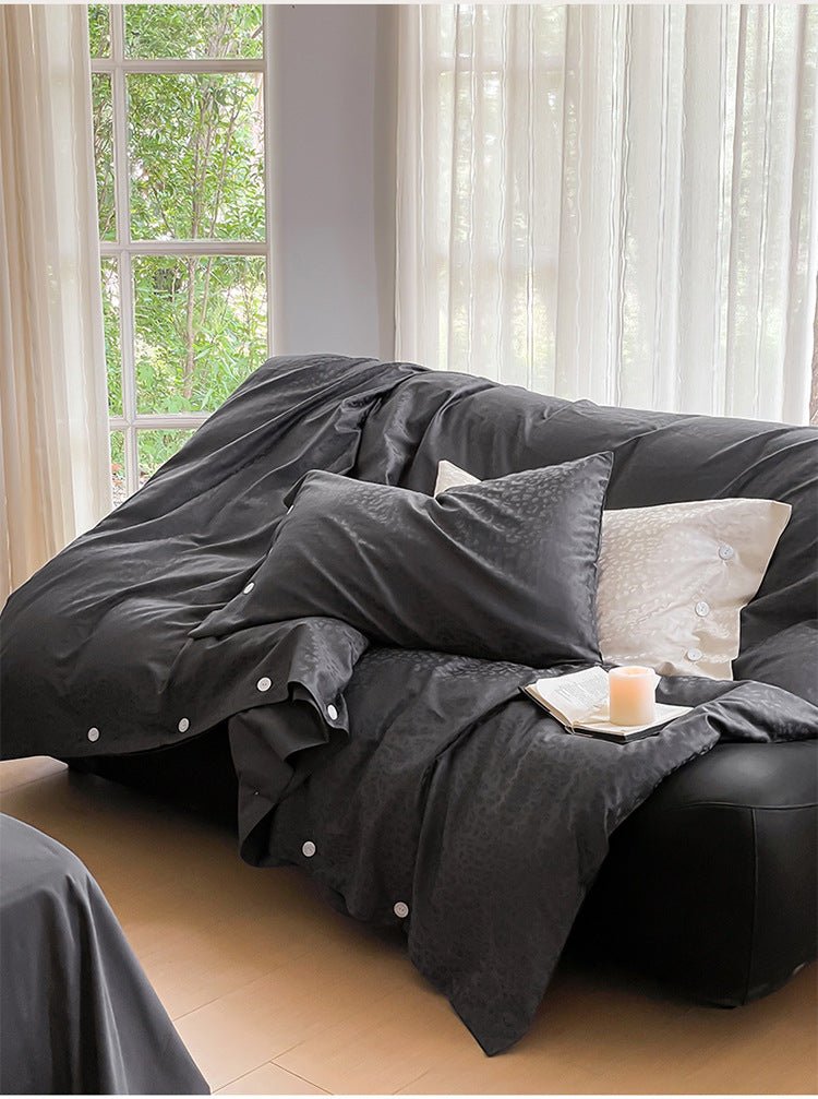 - Ever Lasting - Silky Leopard Buttoned Bedding Set / Baby Pink - Bedding Set - Ever Lasting