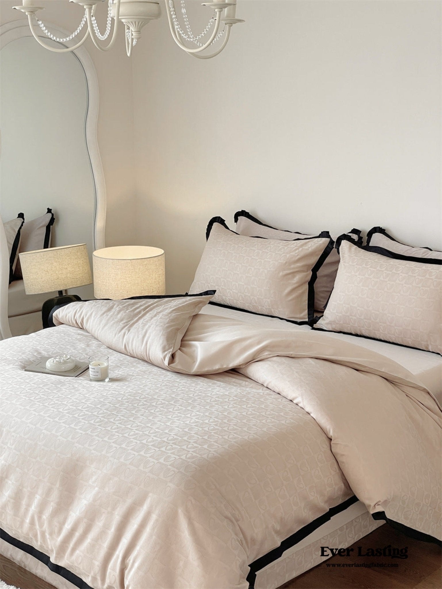 Silky Luxury Heart Textured Bedding Bundle - Ever Lasting