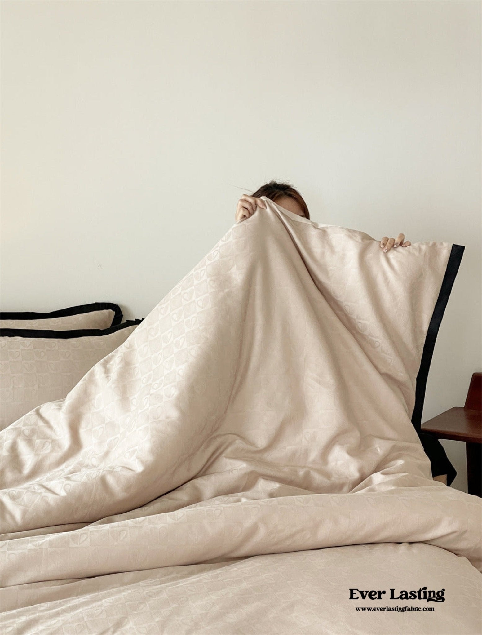 Silky Luxury Heart Textured Bedding Bundle - Ever Lasting