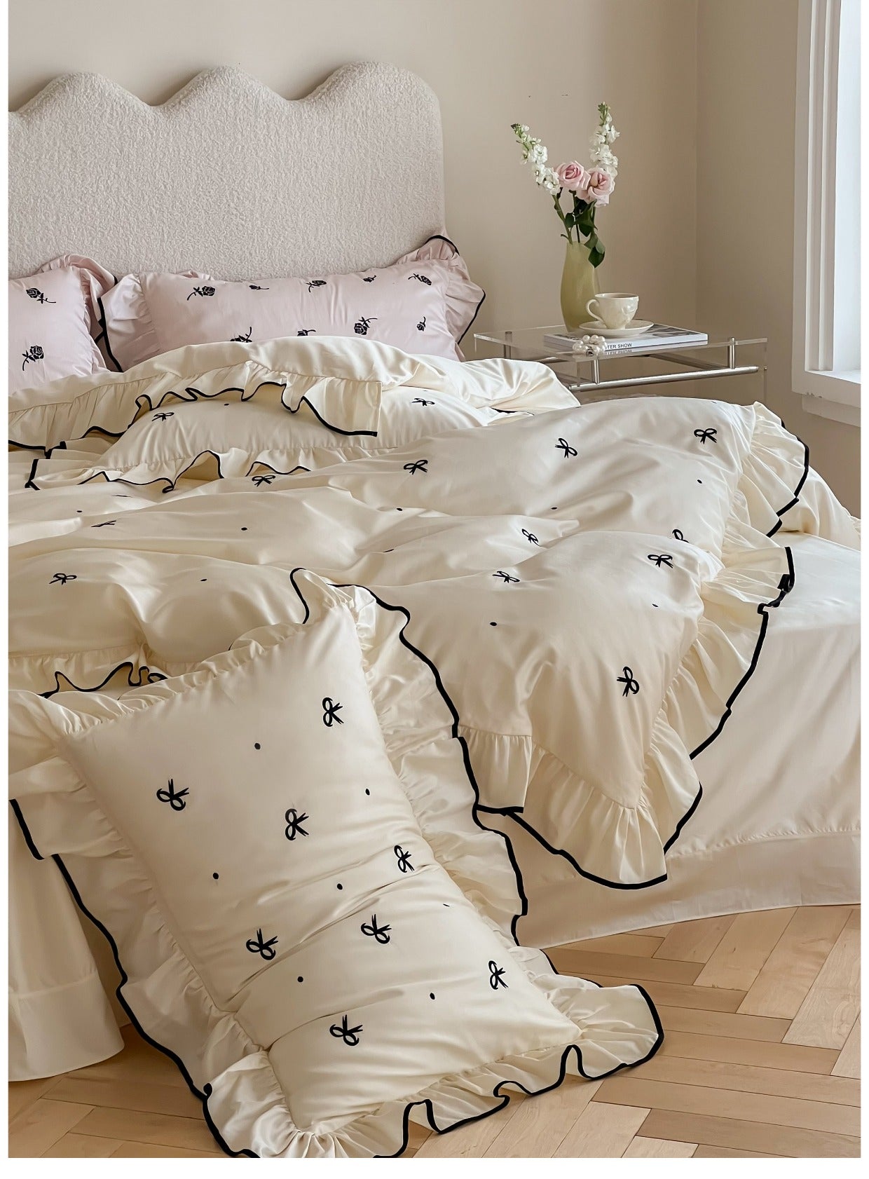 - Ever Lasting - Silky Ribbon Ruffle Bedding Set / Cream White - Bedding Set - Ever Lasting