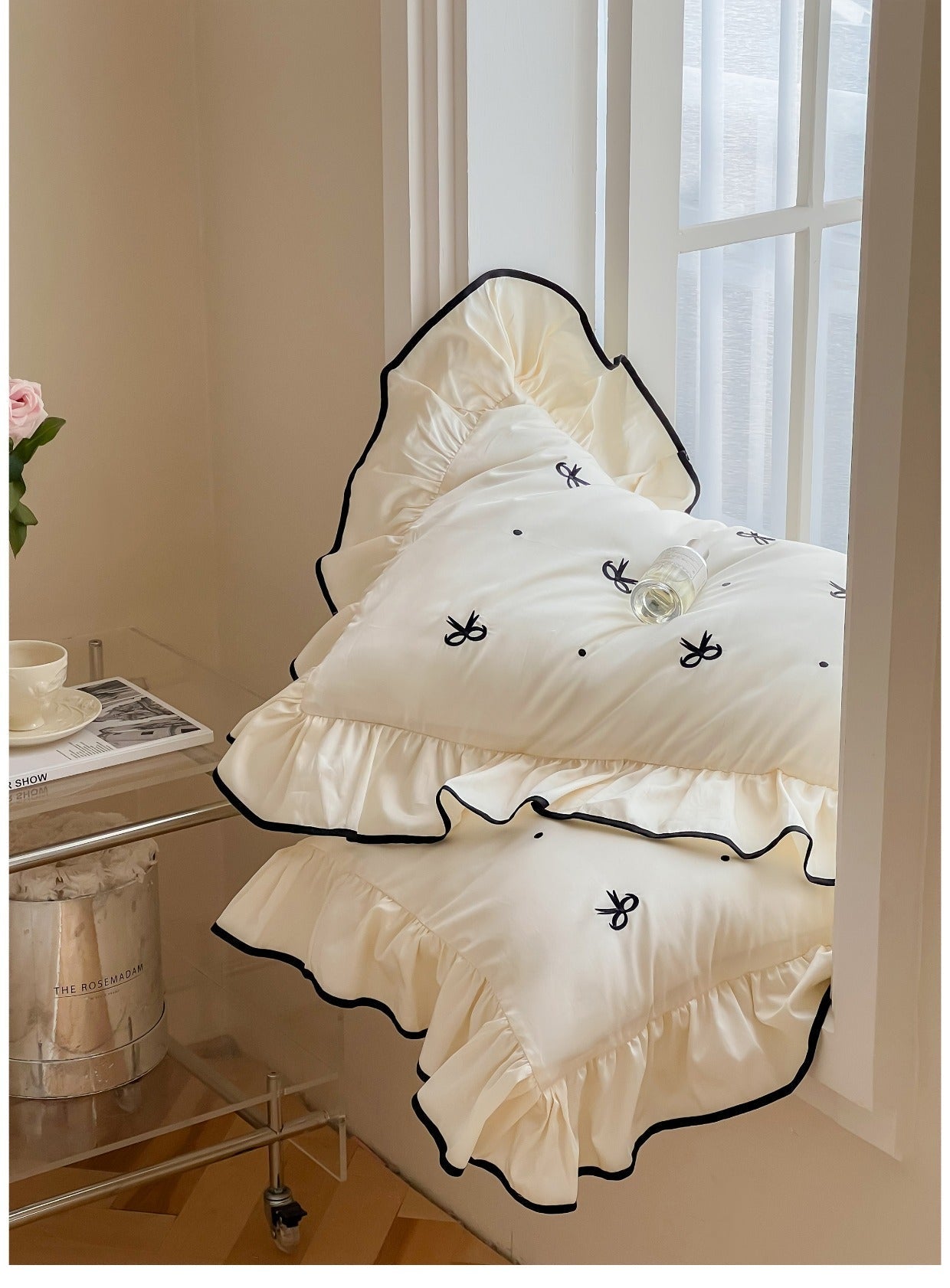 - Ever Lasting - Silky Ribbon Ruffle Bedding Set / Cream White - Bedding Set - Ever Lasting