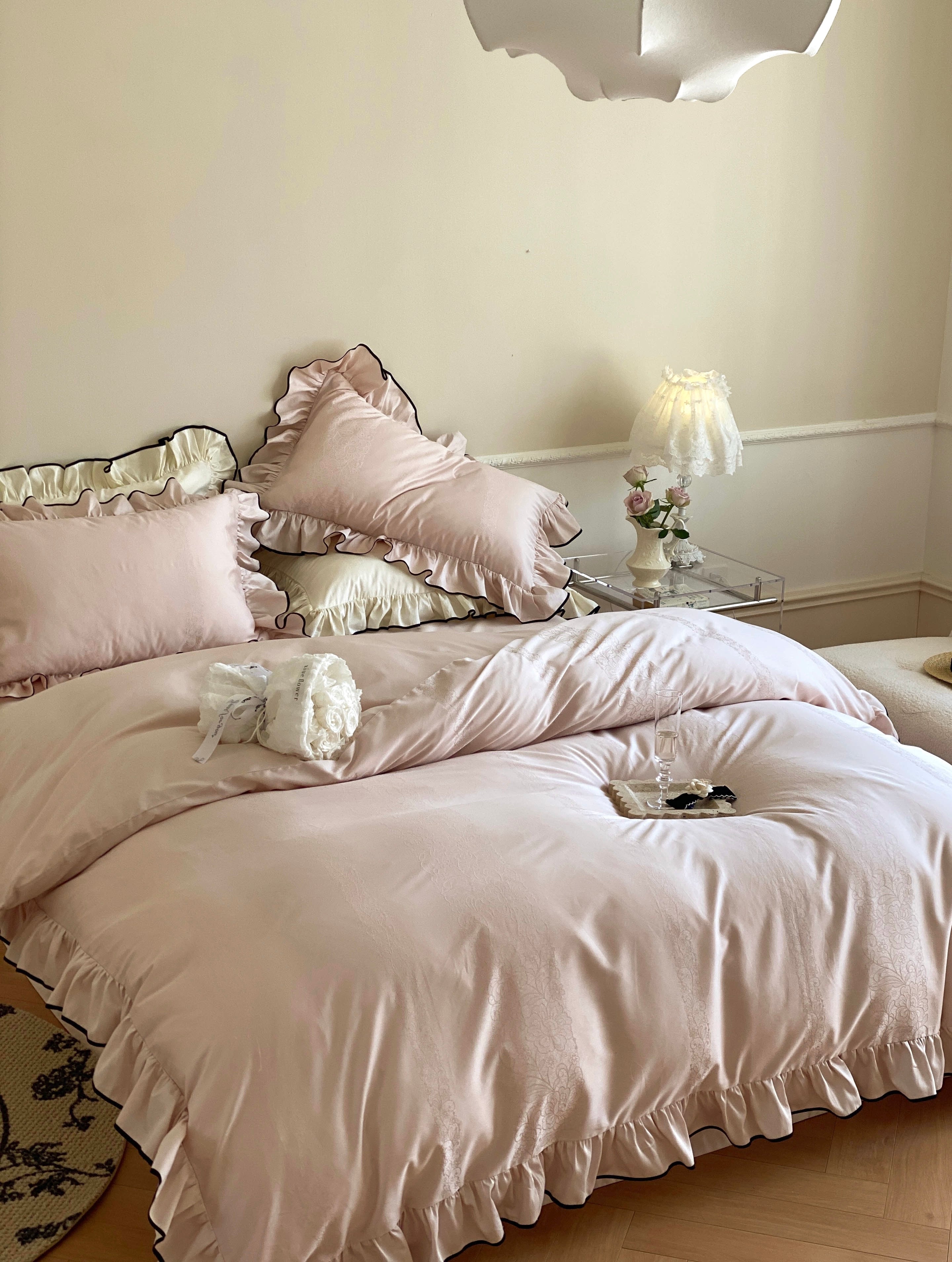 - Ever Lasting - Silky Ruffle Pillowcases - Pillowcases - Ever Lasting