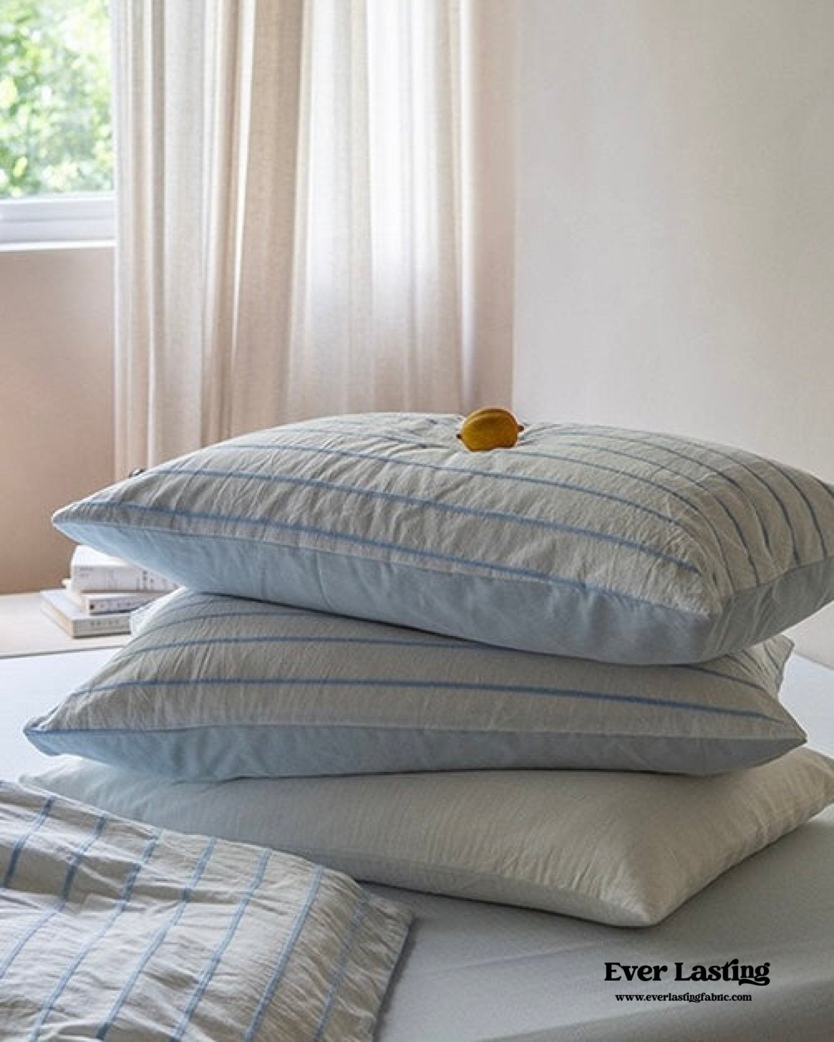 Skye Refreshing Striped Bedding Set / Blue - Ever Lasting