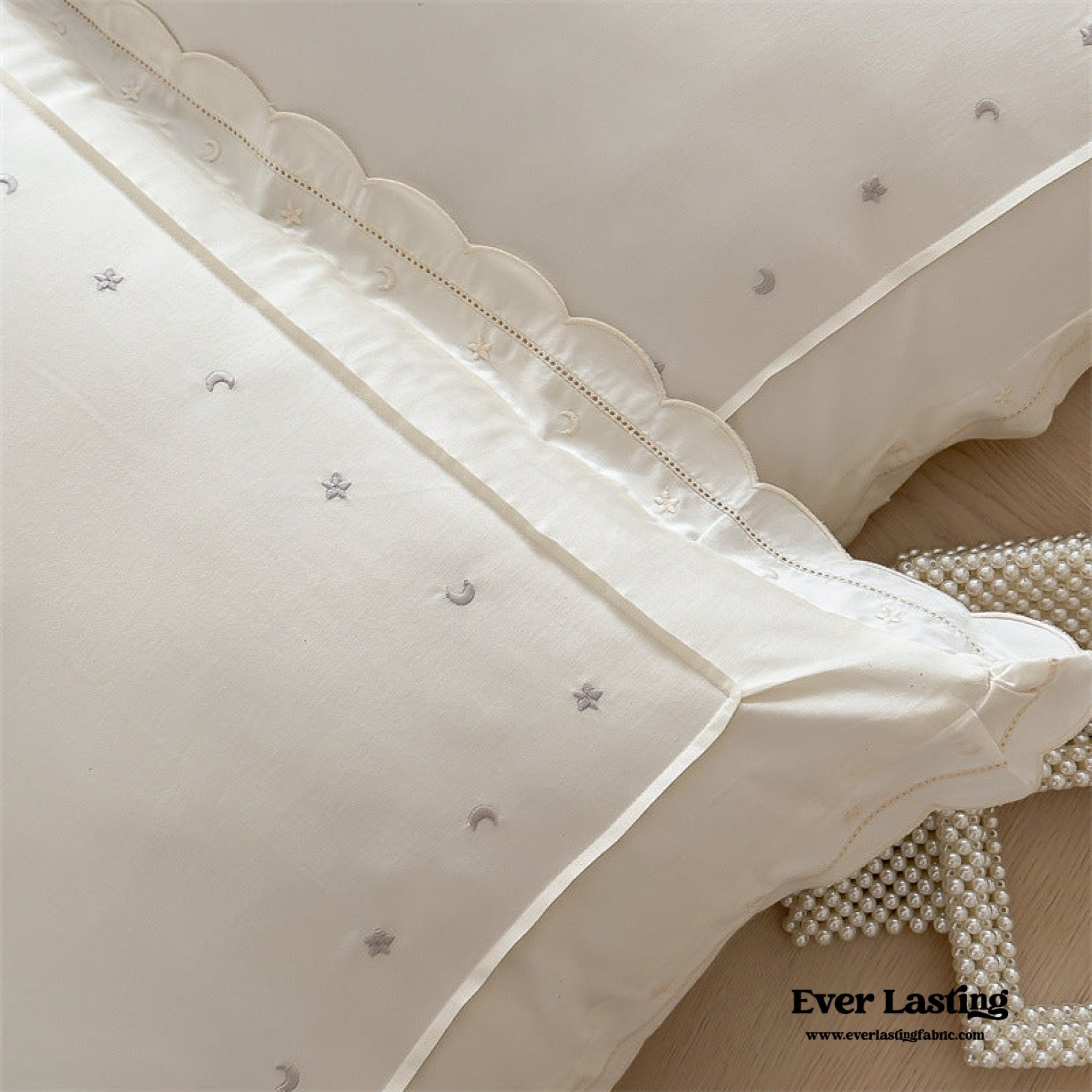 Star Gaze Short Cake Ruffle Bedding Bundle - Ever Lasting
