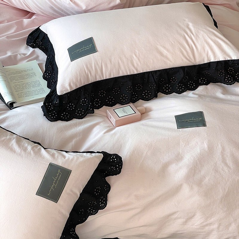 - Ever Lasting - Strawberry Black Lace Ruffle Bedding Set - Bedding Set - Ever Lasting
