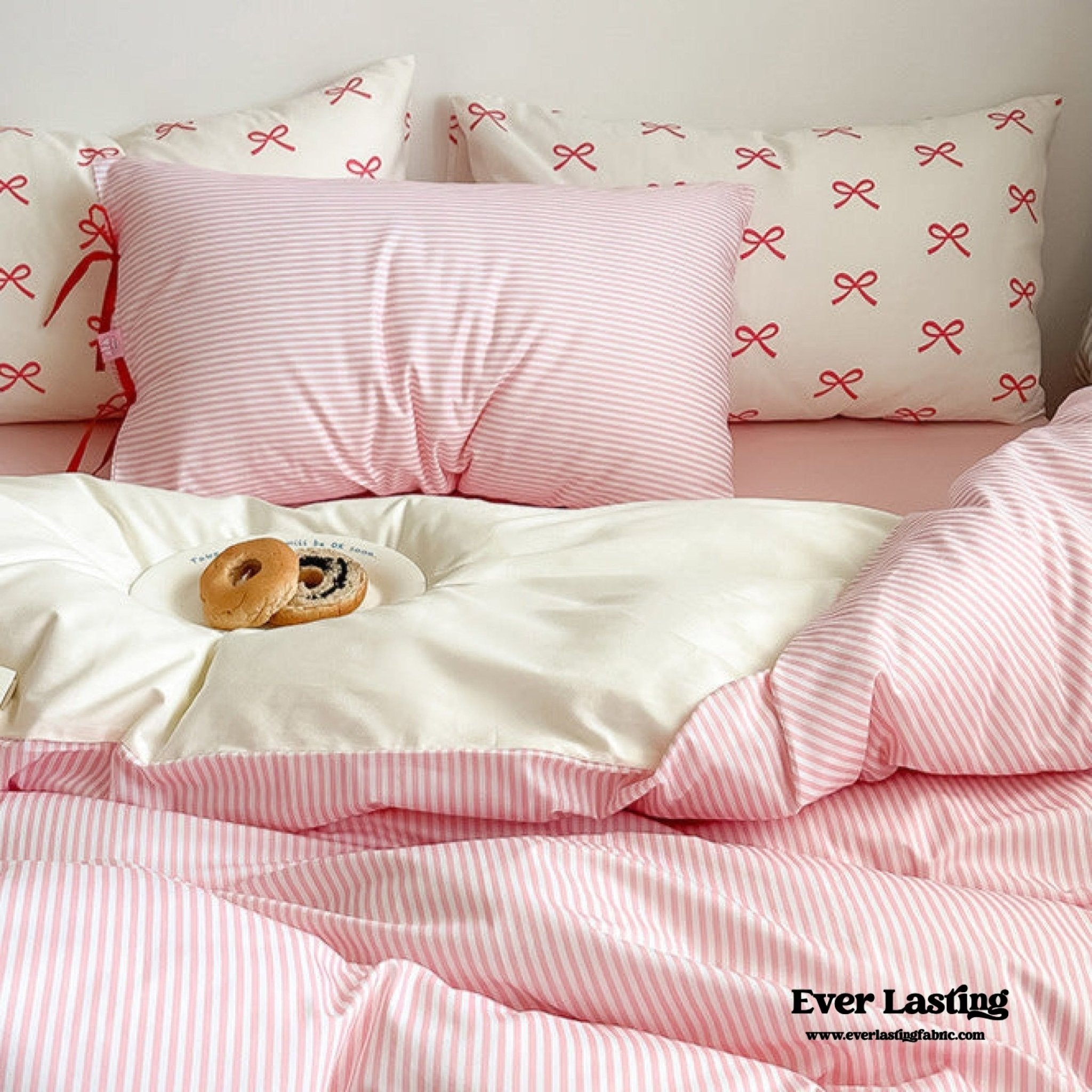 Sweet Bow Striped Bedding Set / Pink - Ever Lasting