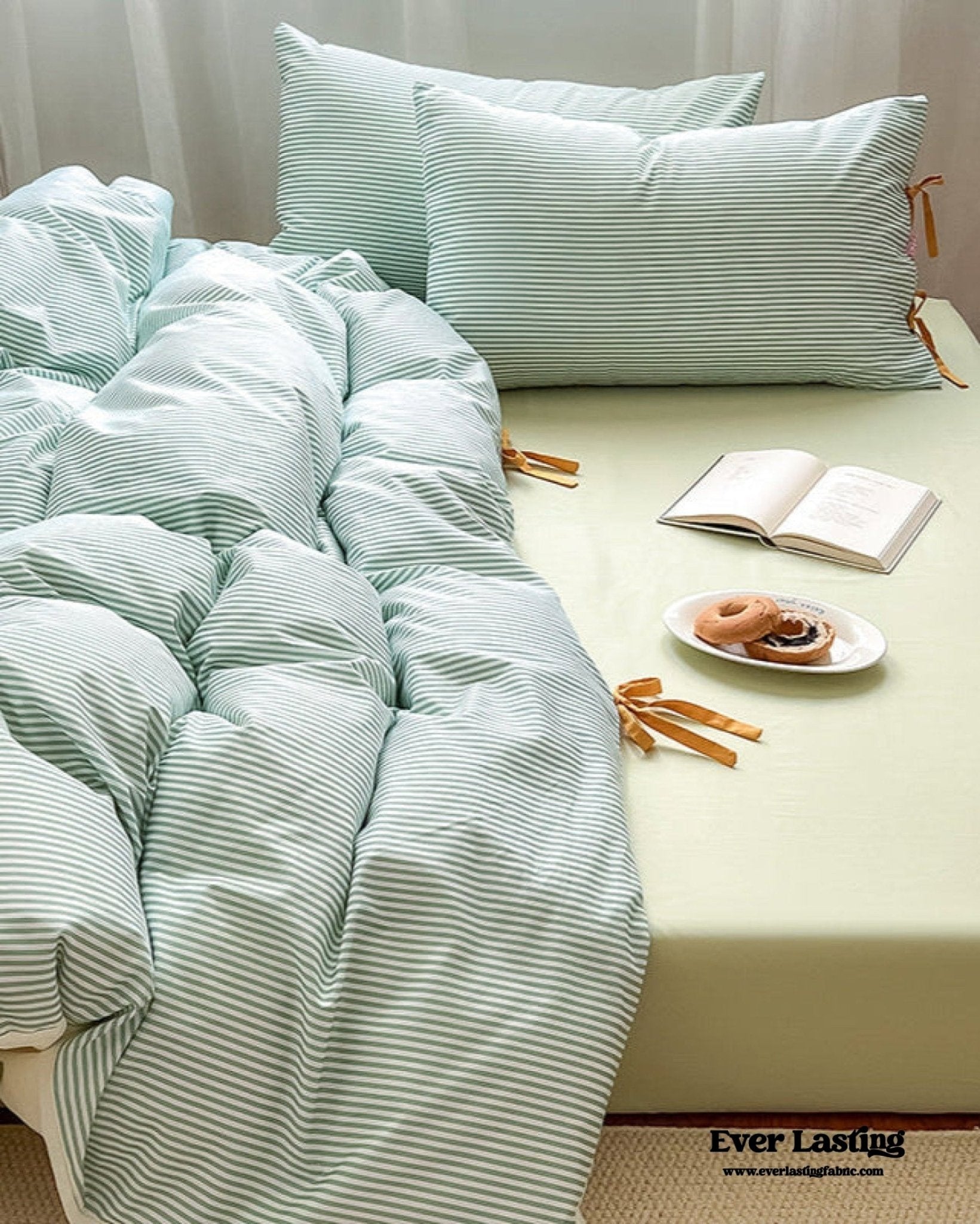 Sweet Bow Striped Bedding Set / Pink - Ever Lasting