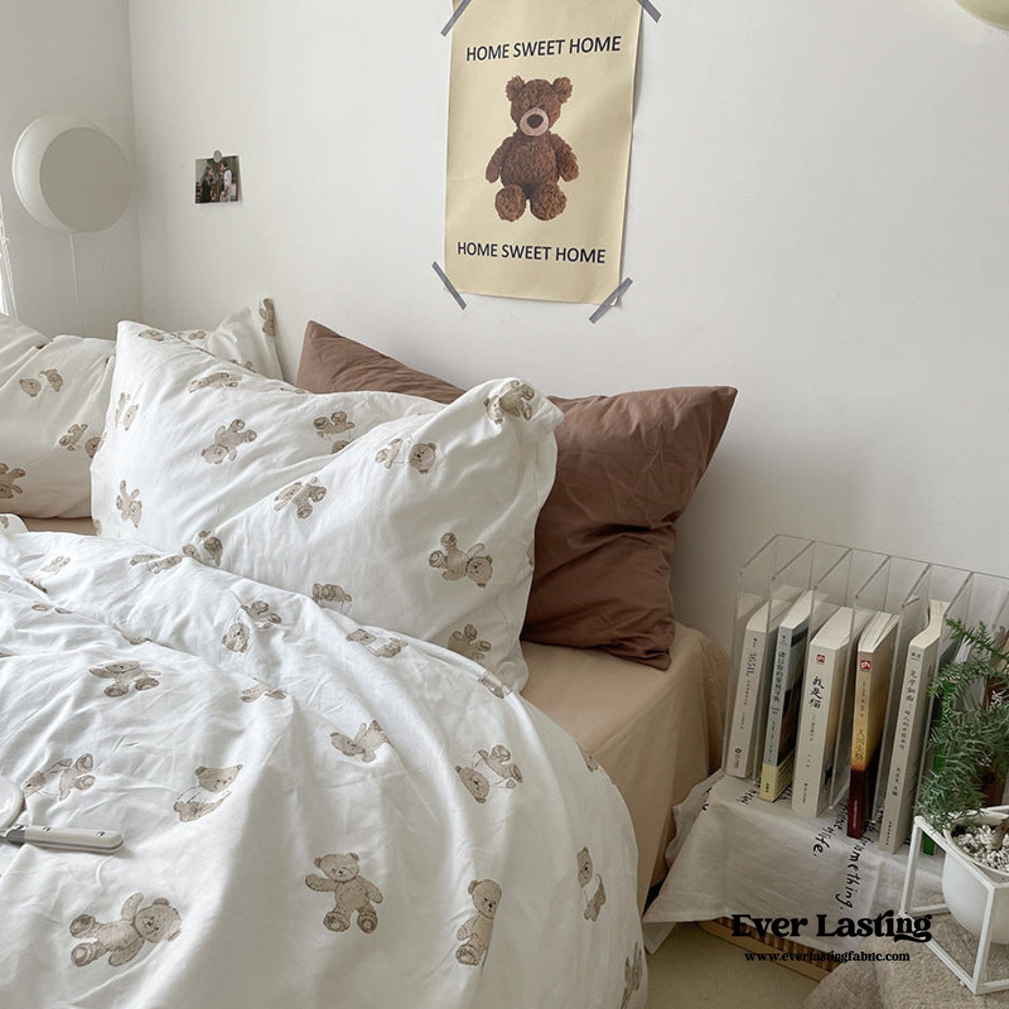 Teddy Duvet Cover / White + Beige - Ever Lasting