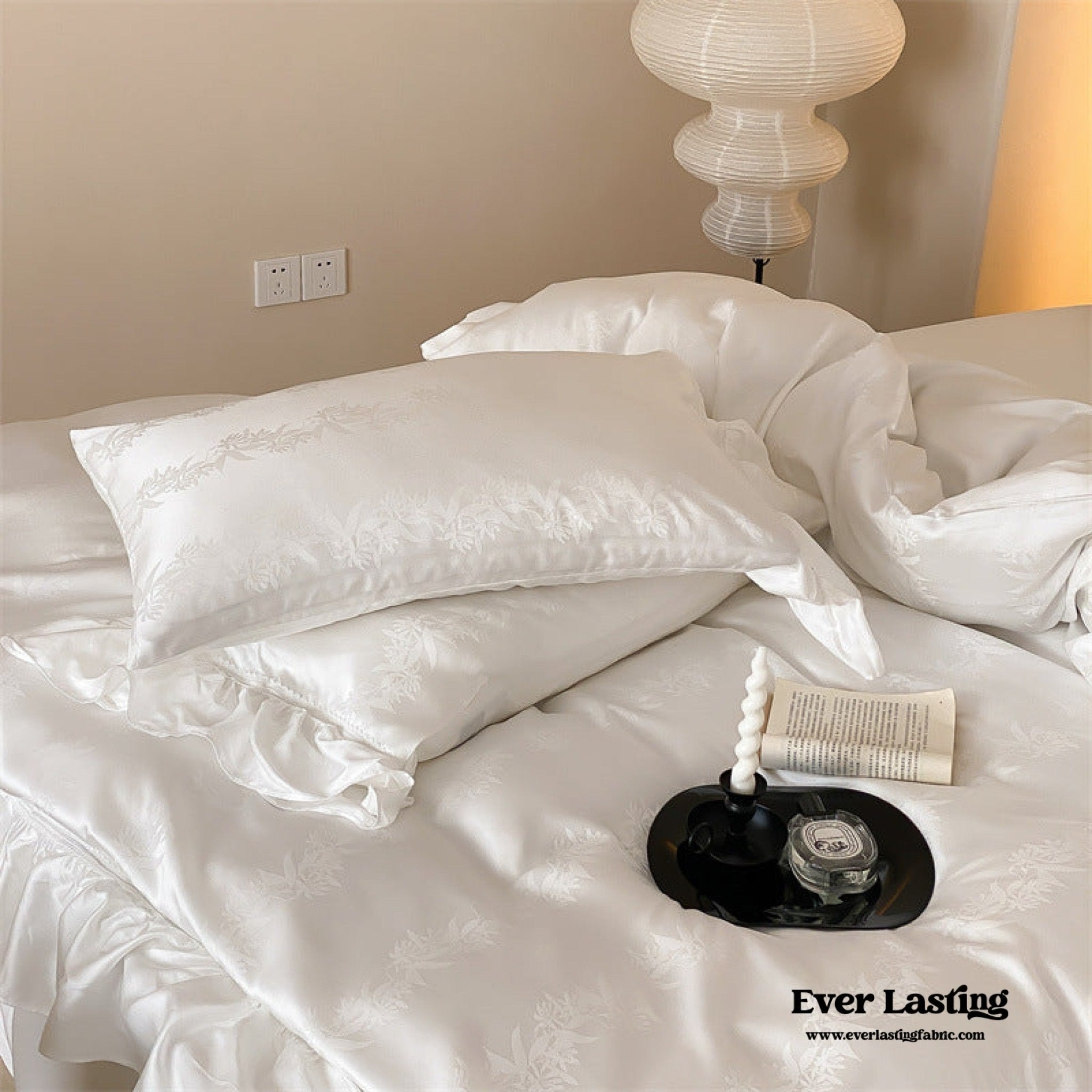 Tencel Silky Floral Ruffle Bedding Set / Snow White - Ever Lasting