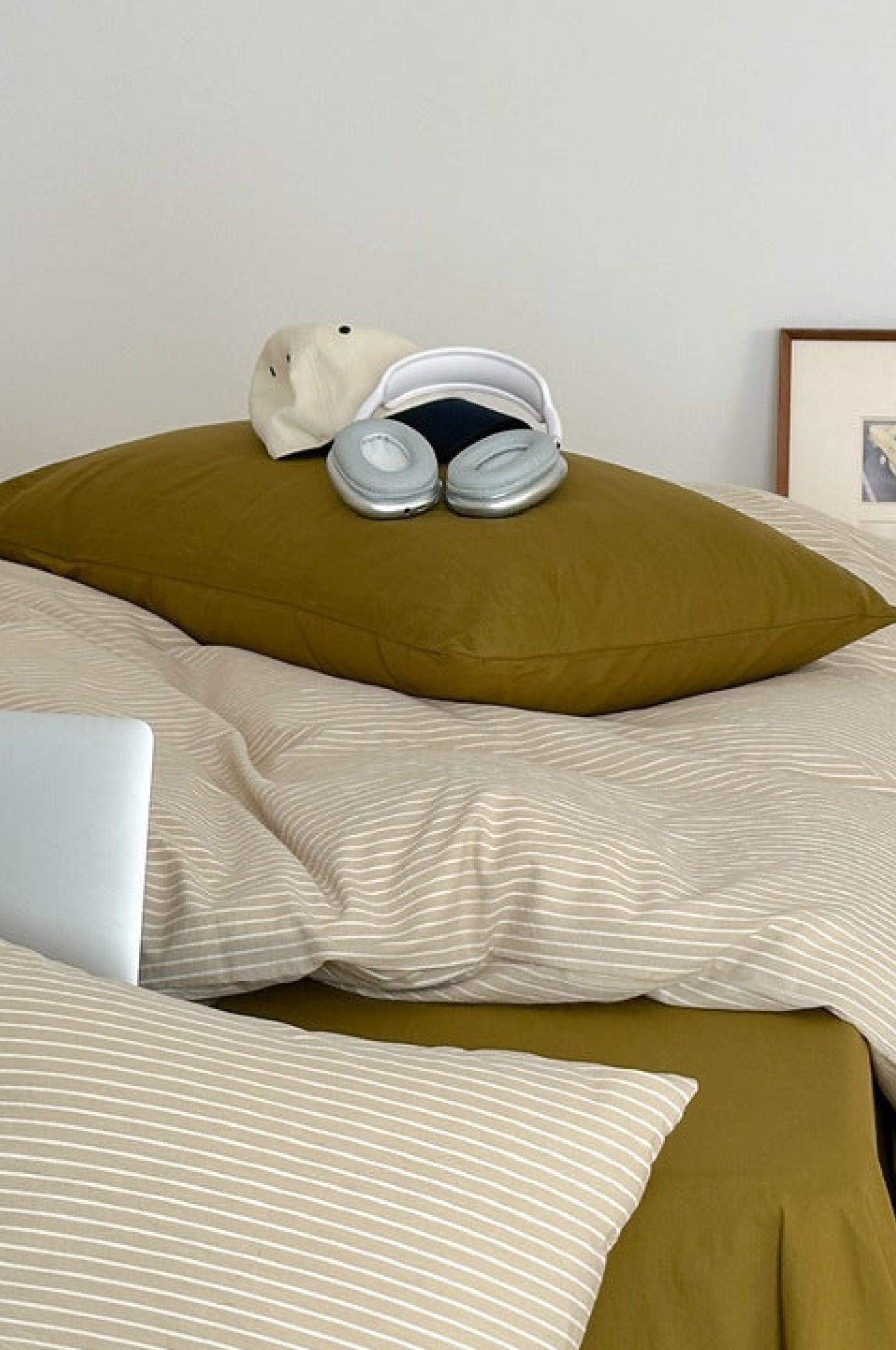 - Ever Lasting - Thin Striped Bedding Set / Blue - Bedding Set - Ever Lasting