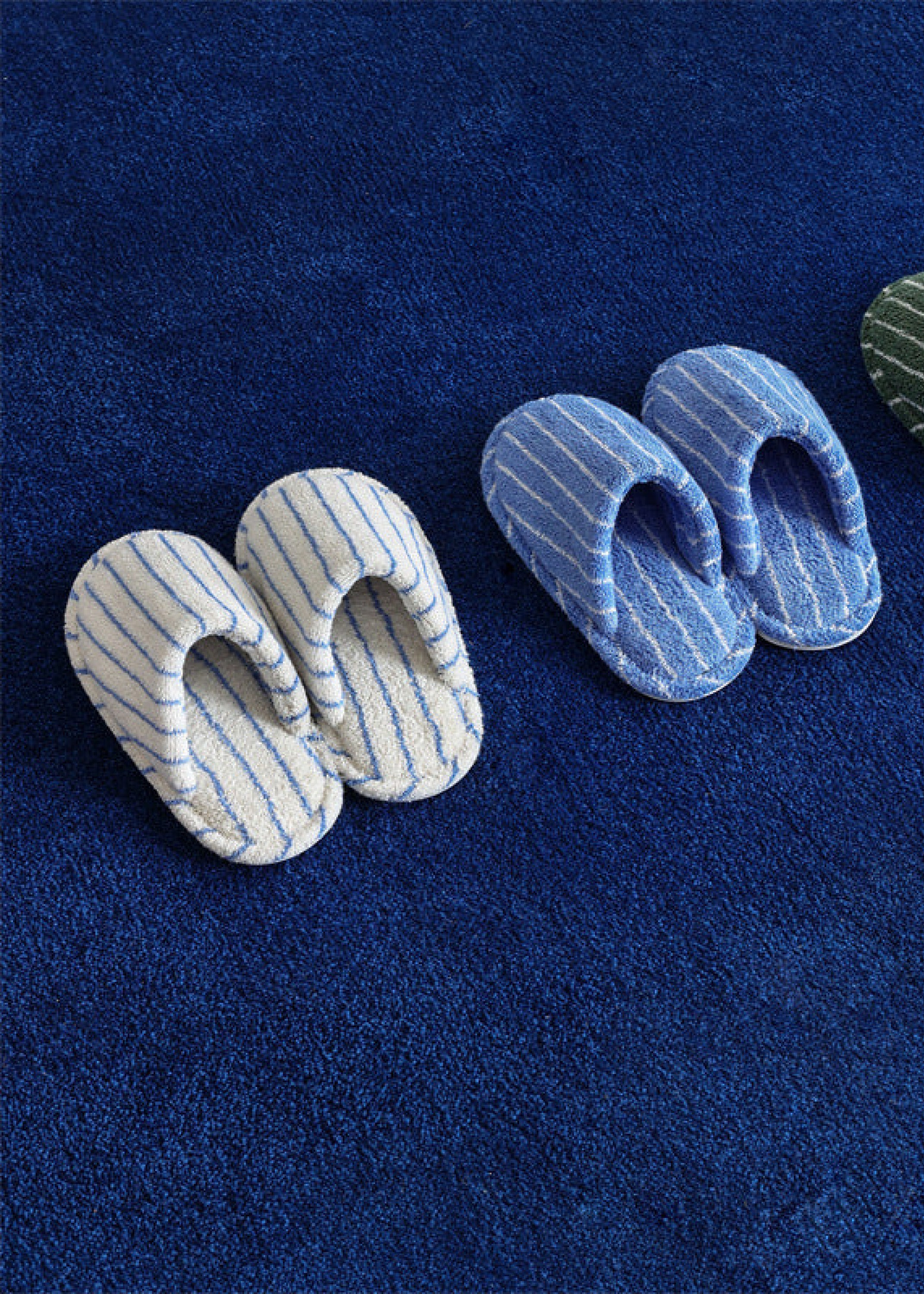 Thin Striped House Slippers / White Slipper