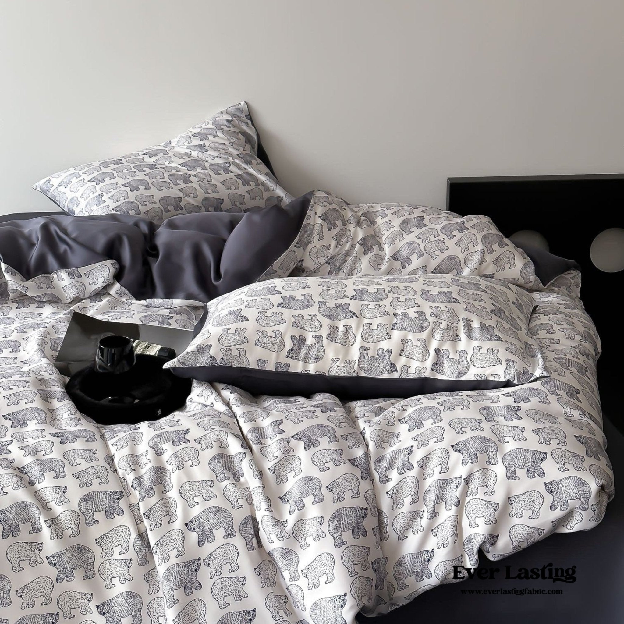 Twilight Zone Silky Tencel Bedding Set / White + Gray - Ever Lasting