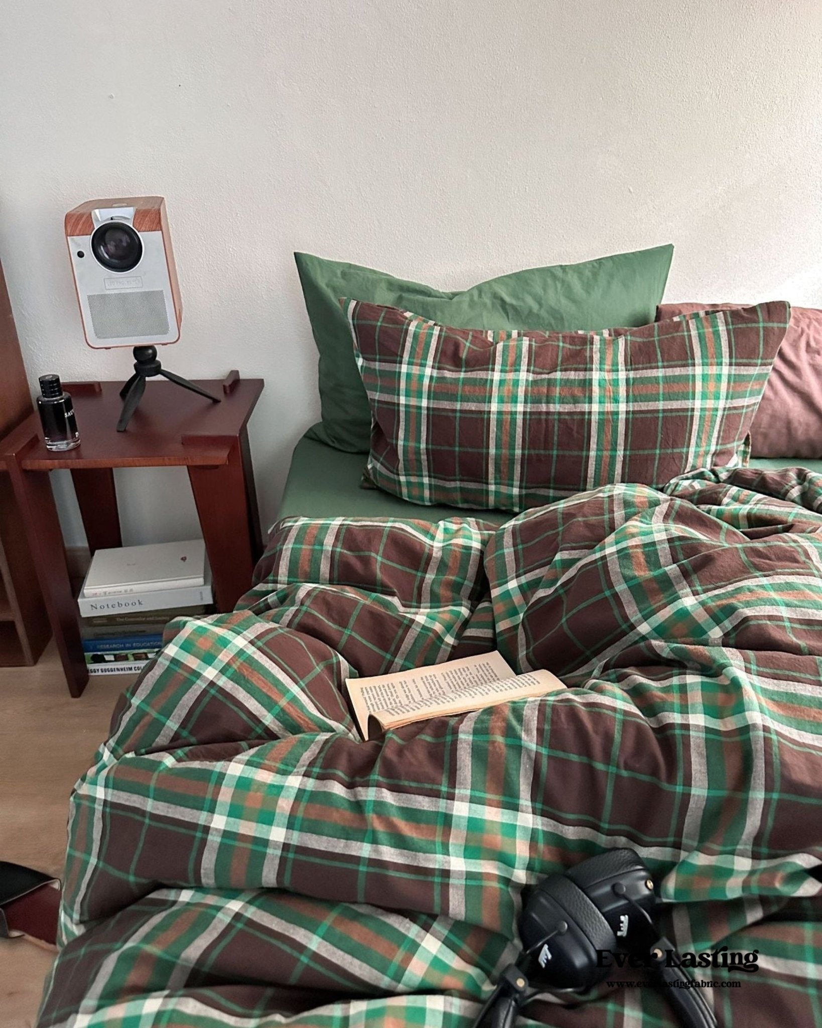 Vintage Plaid Bedding Set / Red & Green - Ever Lasting