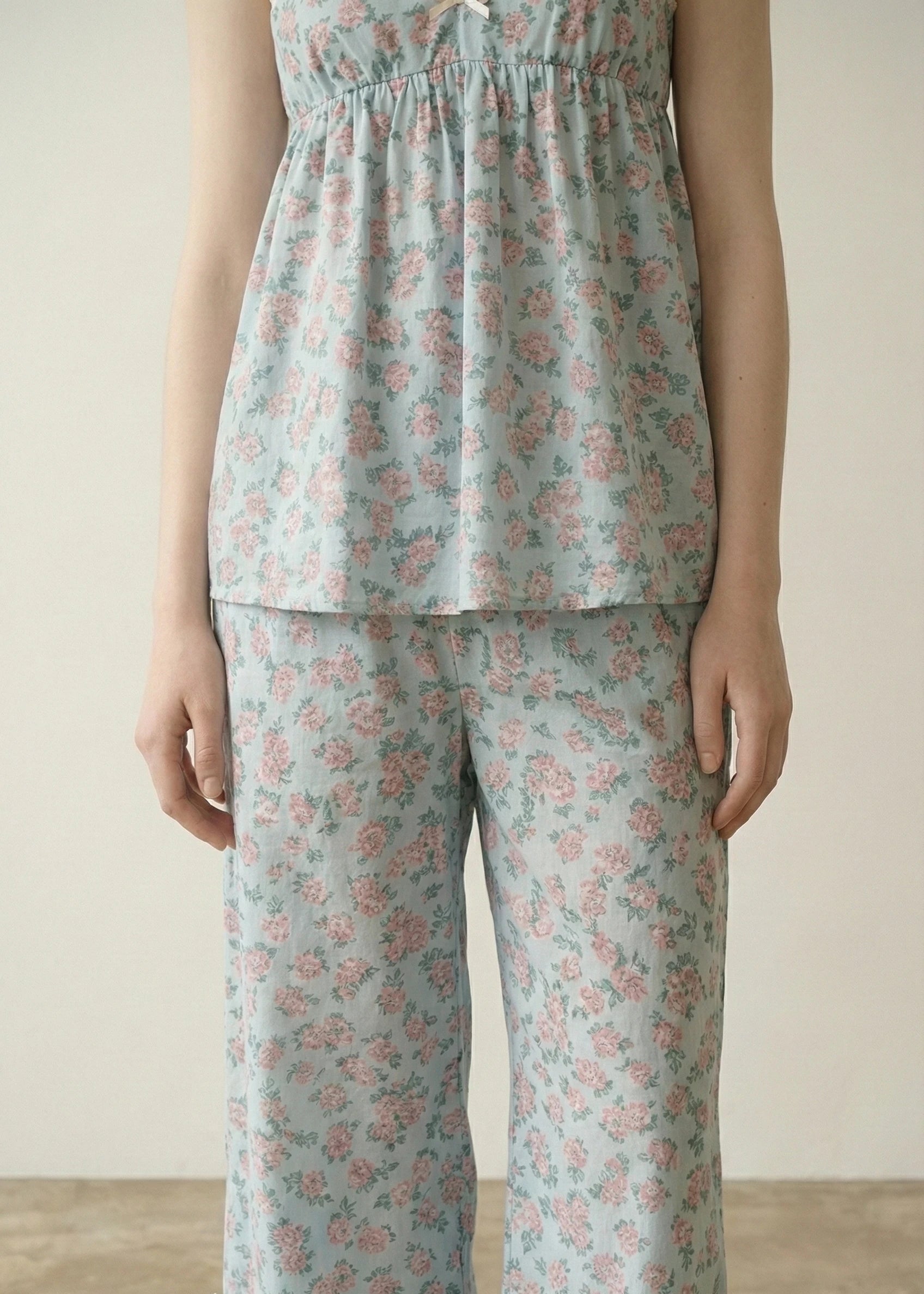 - Ever Lasting - Vivian Vintage Floral Pajama Set / V Neck - Pajamas - Ever Lasting