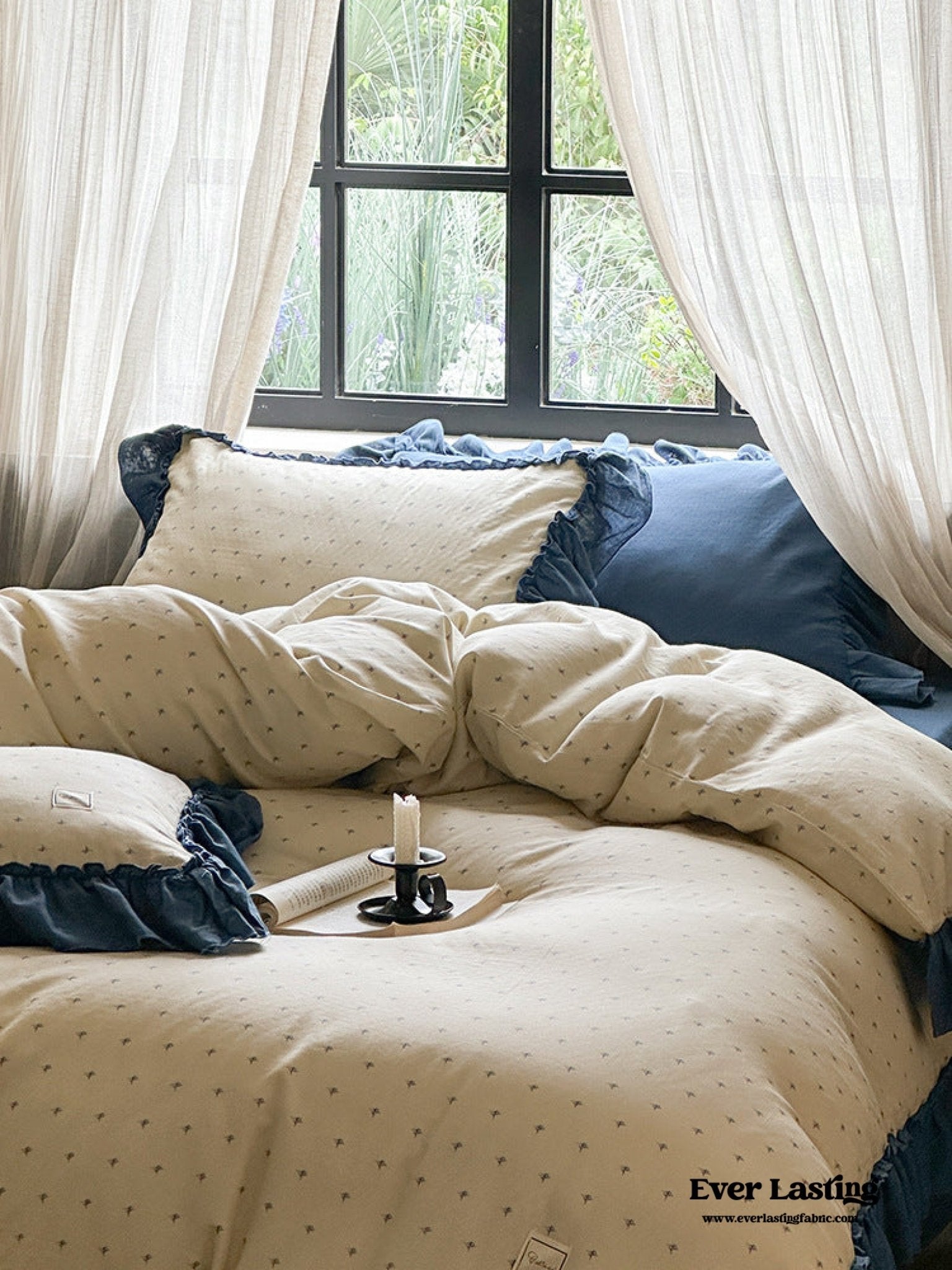 Vivienne Floral Double Gauze Bedding Set / Cobalt Blue - Ever Lasting