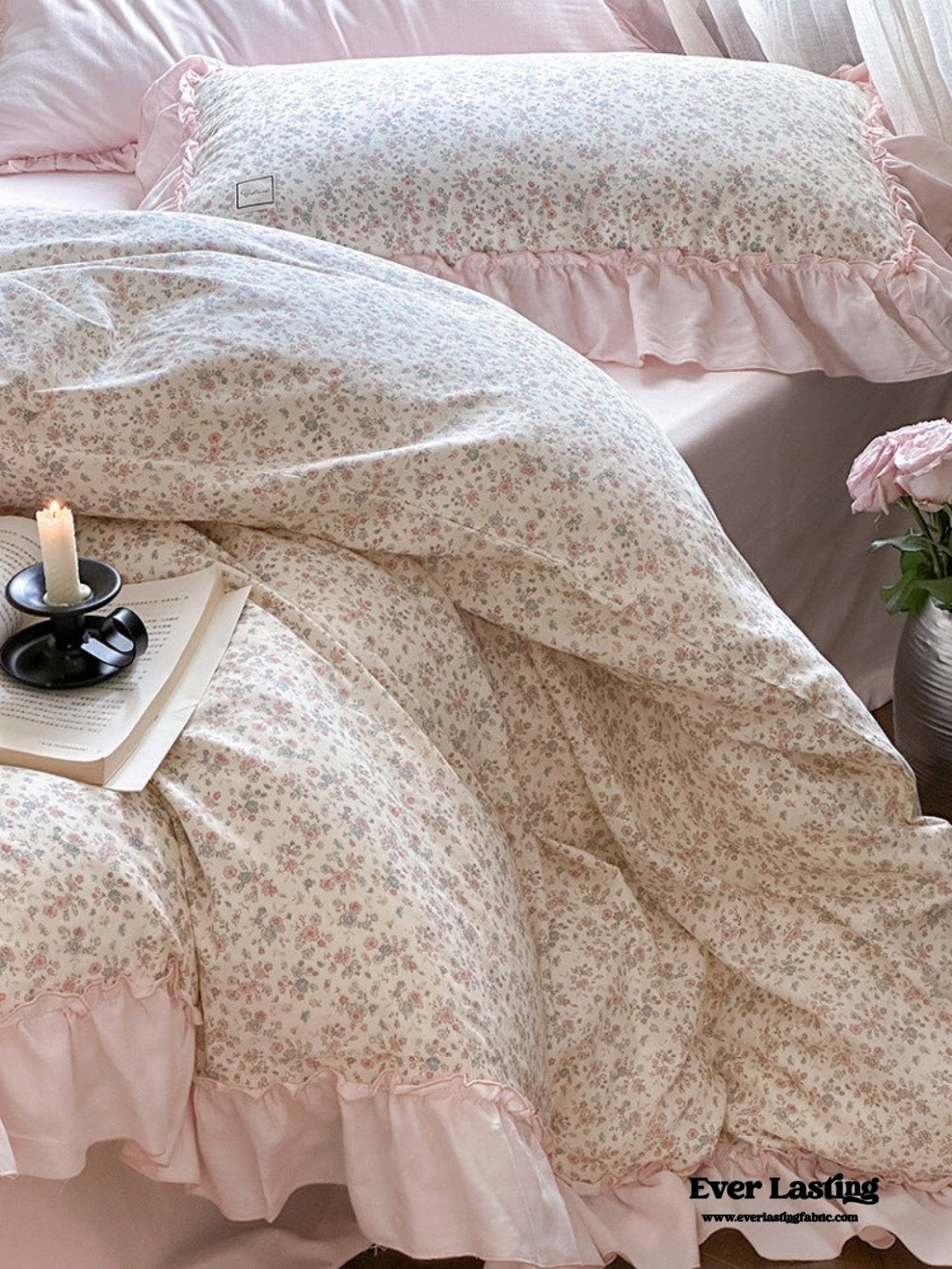 Vivienne Floral Double Gauze Bedding Set / Light Pink - Ever Lasting