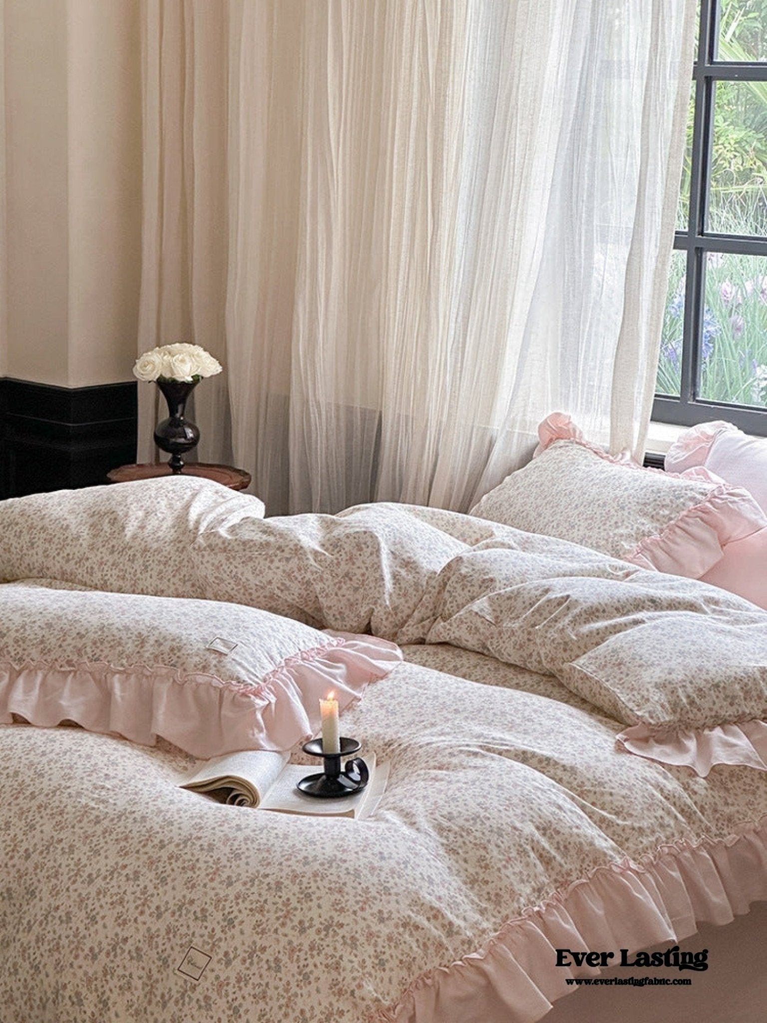 Vivienne Floral Double Gauze Bedding Set / Light Pink - Ever Lasting