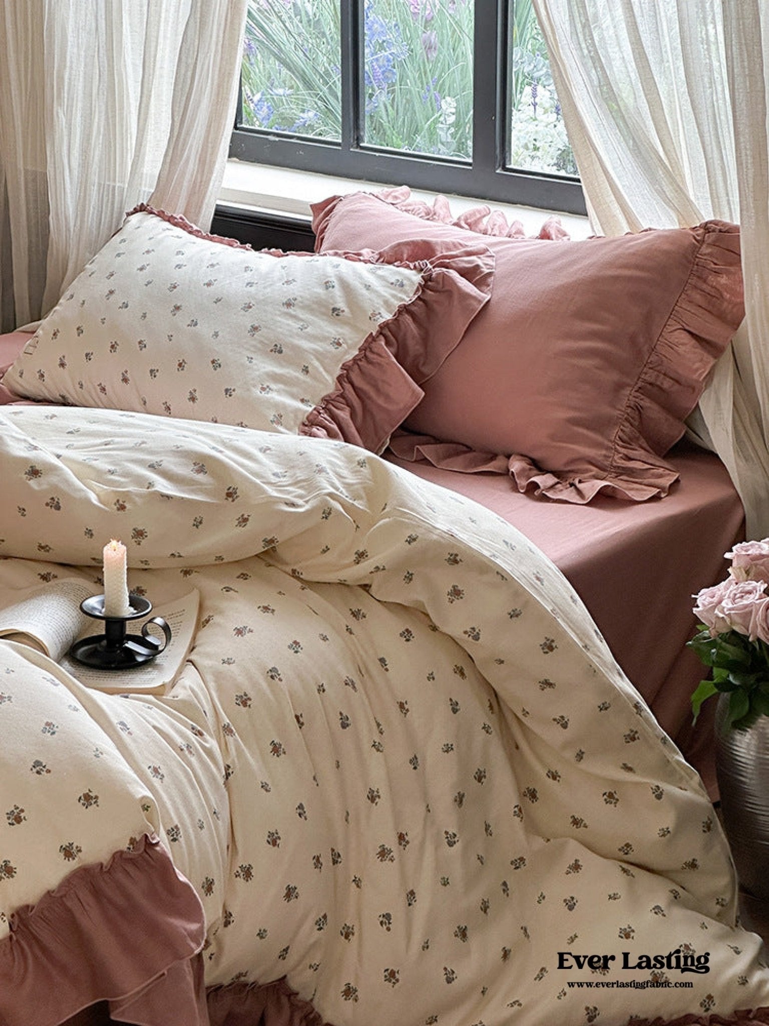 Vivienne Floral Double Gauze Bedding Set / Maroon Red - Ever Lasting