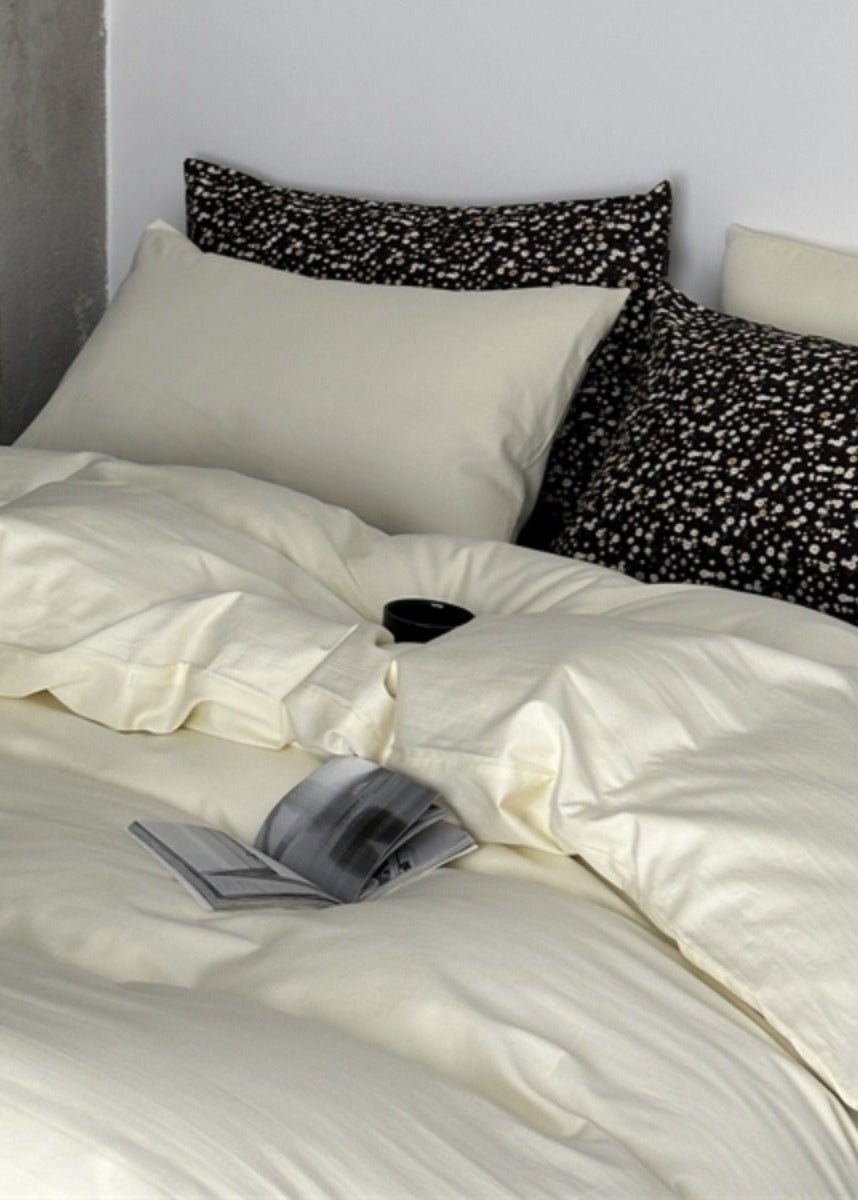 Wesley Retro Modern Bedding Set / Cream - Ever Lasting