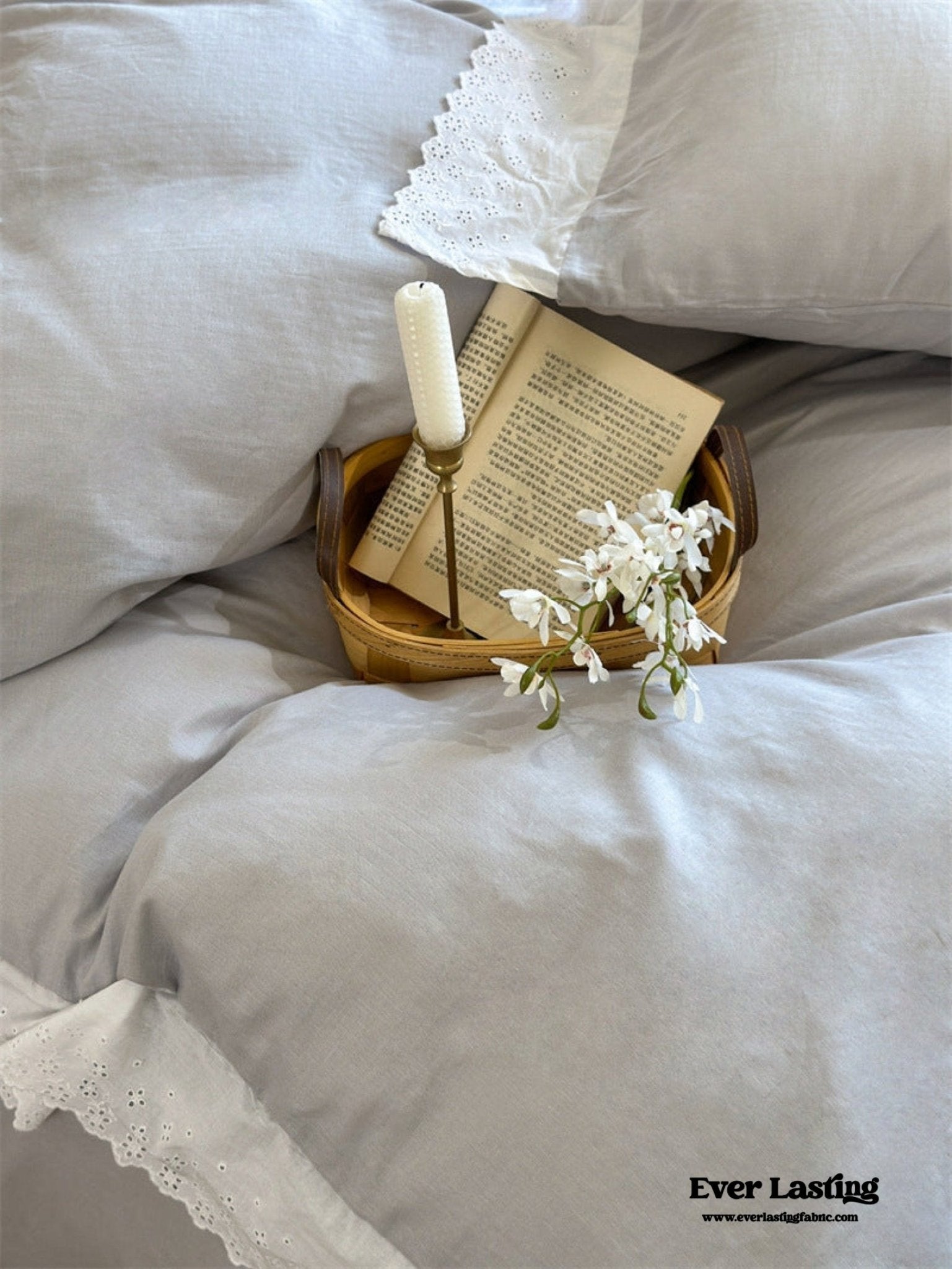 White Ruffle Lace Bedding Set / Purple - Ever Lasting