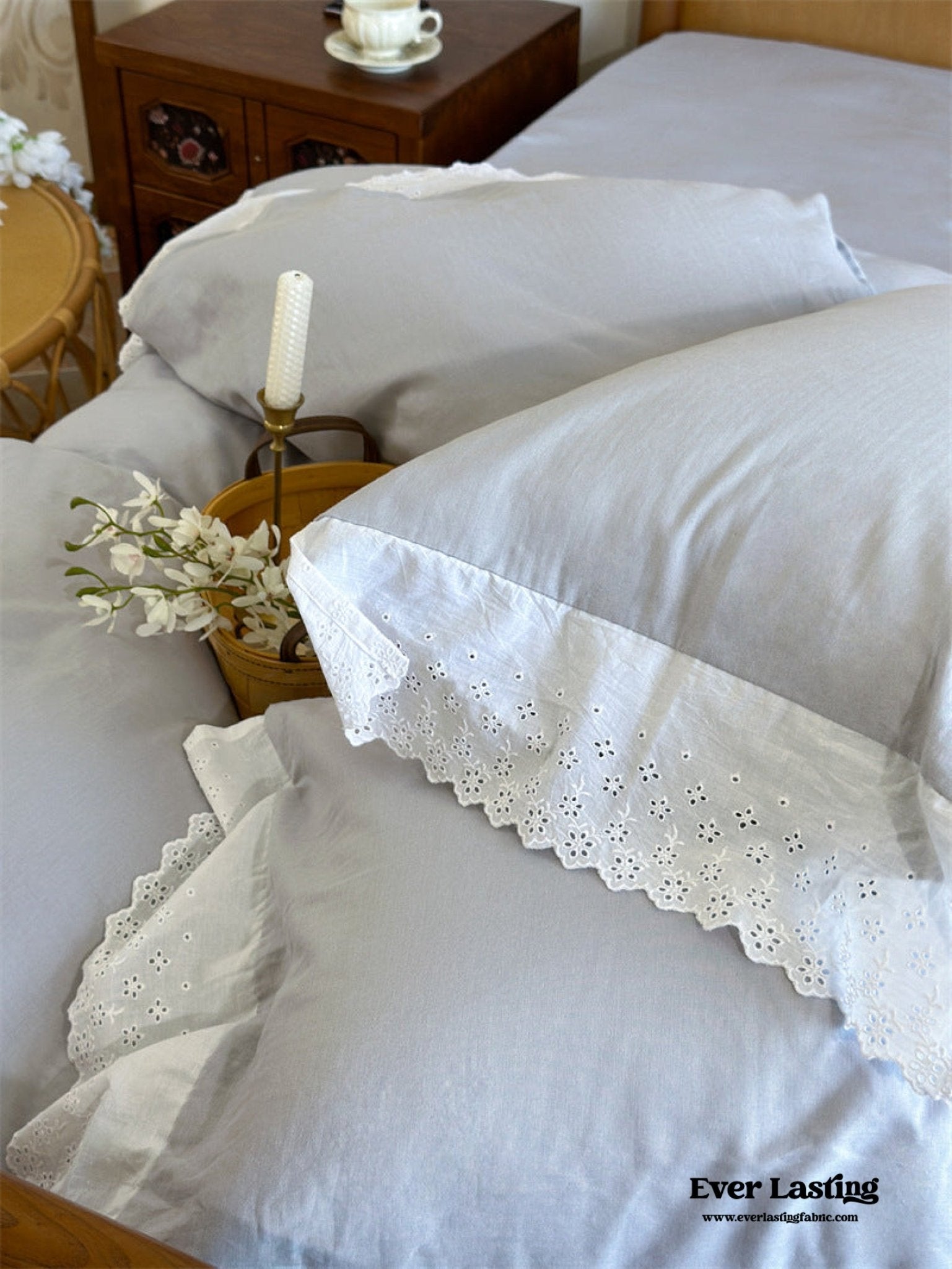 White Ruffle Lace Bedding Set / Yellow - Ever Lasting