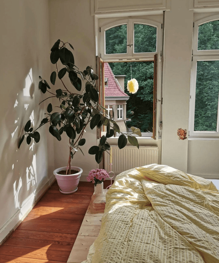 10 *Super Cute* Bedroom Makeover Ideas to Try This Summer - Ever Lasting