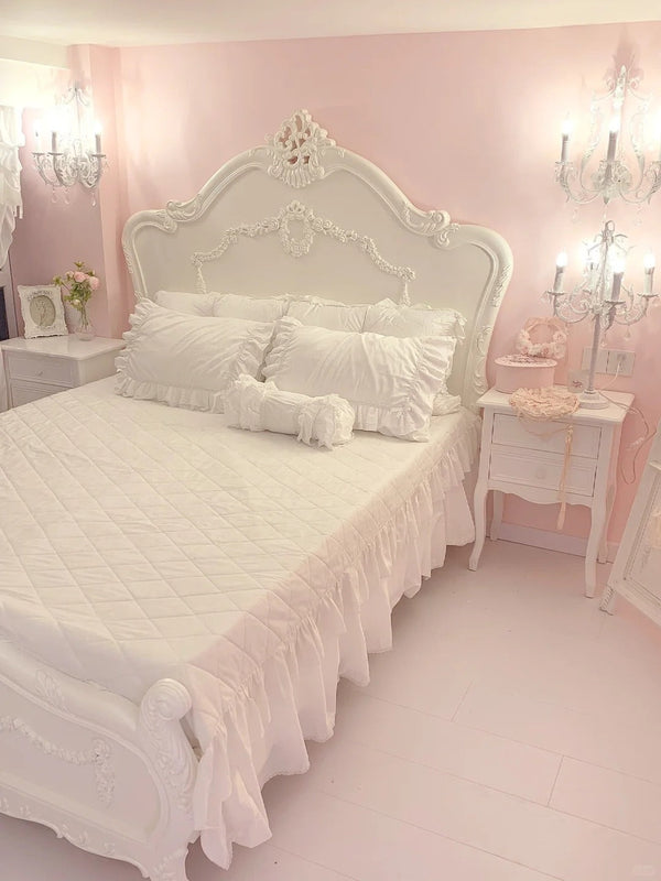 elegant bedding