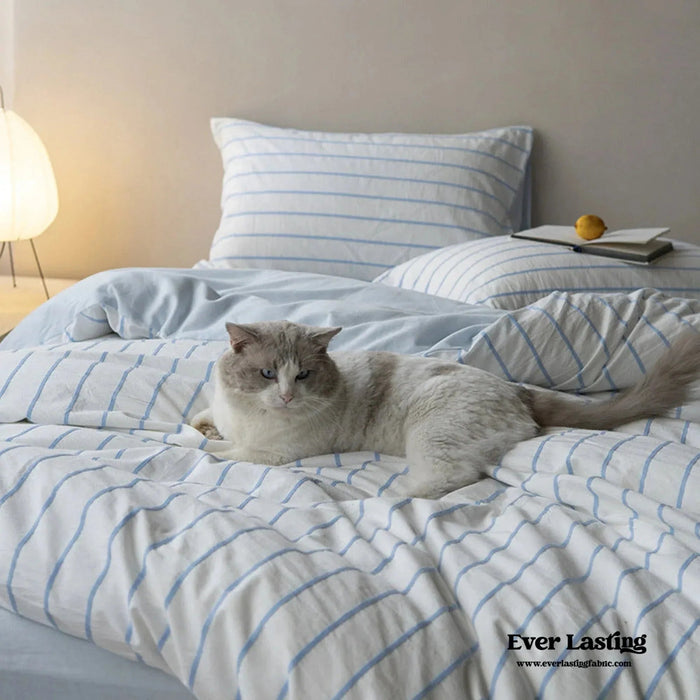 5 Simple Ways to Refresh Your Bedroom for Summer - Ever Lasting