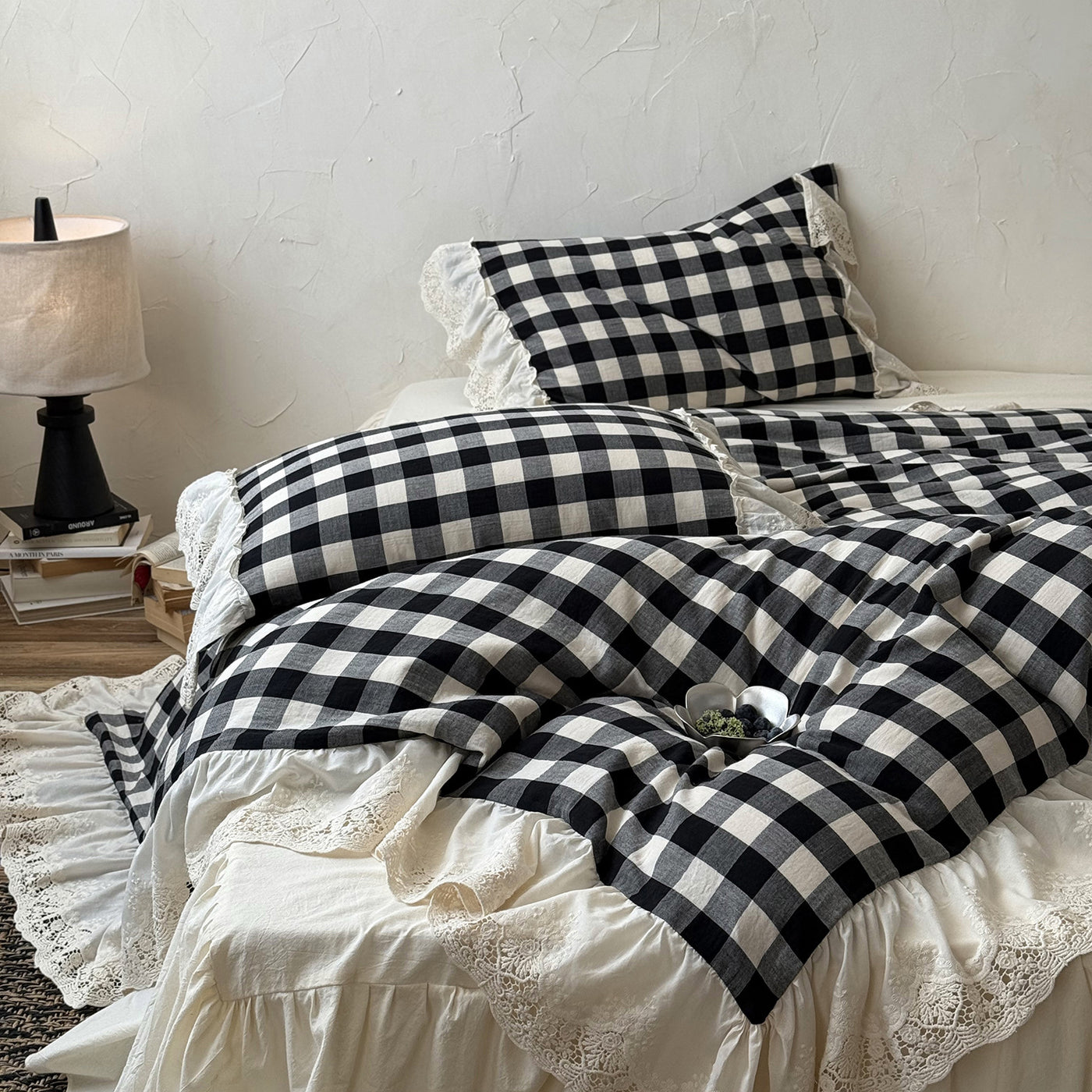 Luna Gingham Lace Ruffle Bedding Set / Black+Beige