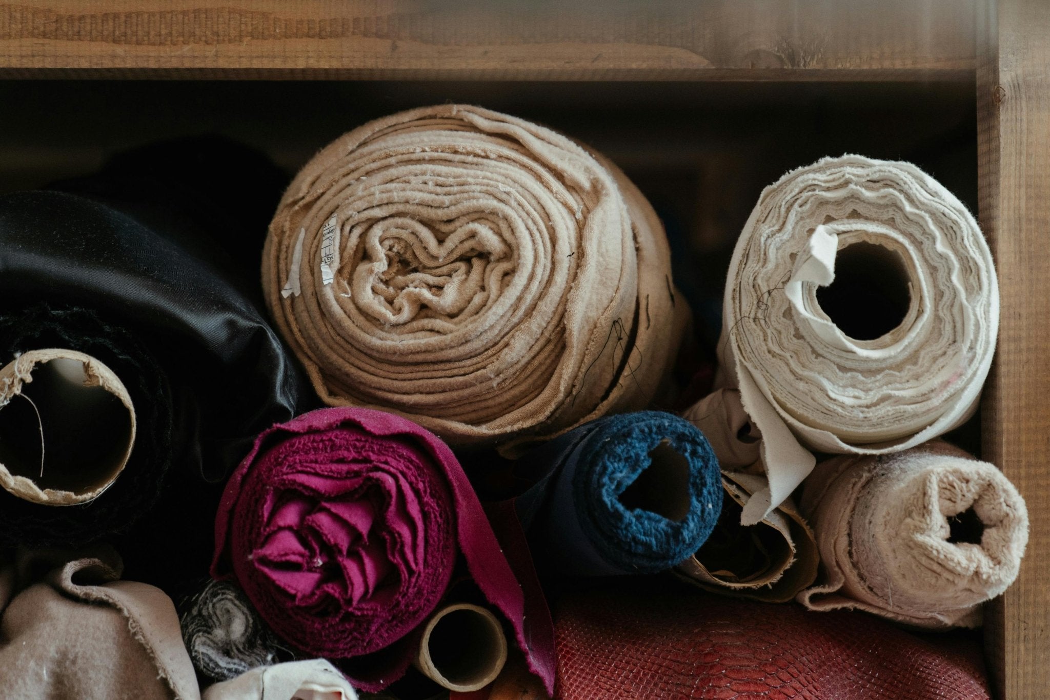 An Ever Lasting Fabric Guide: How To Choose Materials Intentionally - Ever Lasting