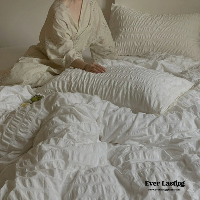 Back to School With Booktok: Bedding Inspired by Your Favorite Reads - Ever Lasting