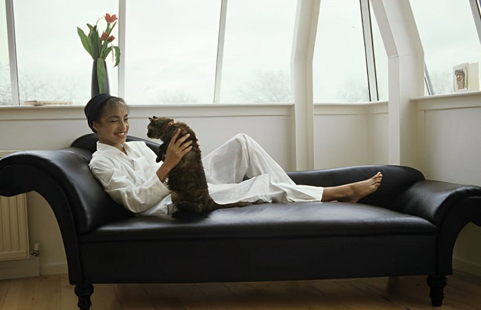 Bedroom Vibes: Channeling Sade’s Elegance and Serenity in Your Space ♡₊˚ 🍸🎷🪩・₊✧ - Ever Lasting